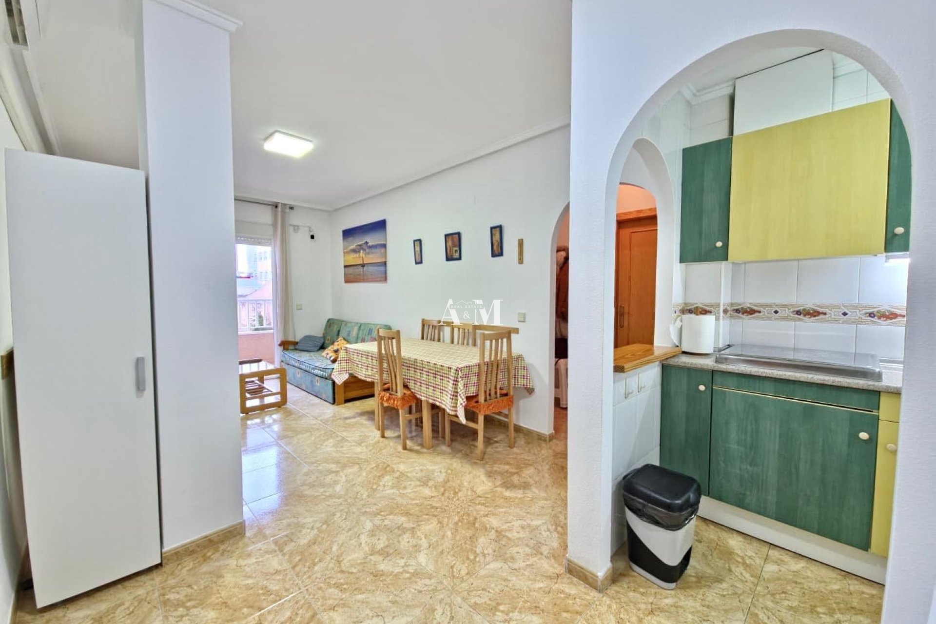 Alquiler a largo plazo - Apartamento / piso - Torrevieja - Centro