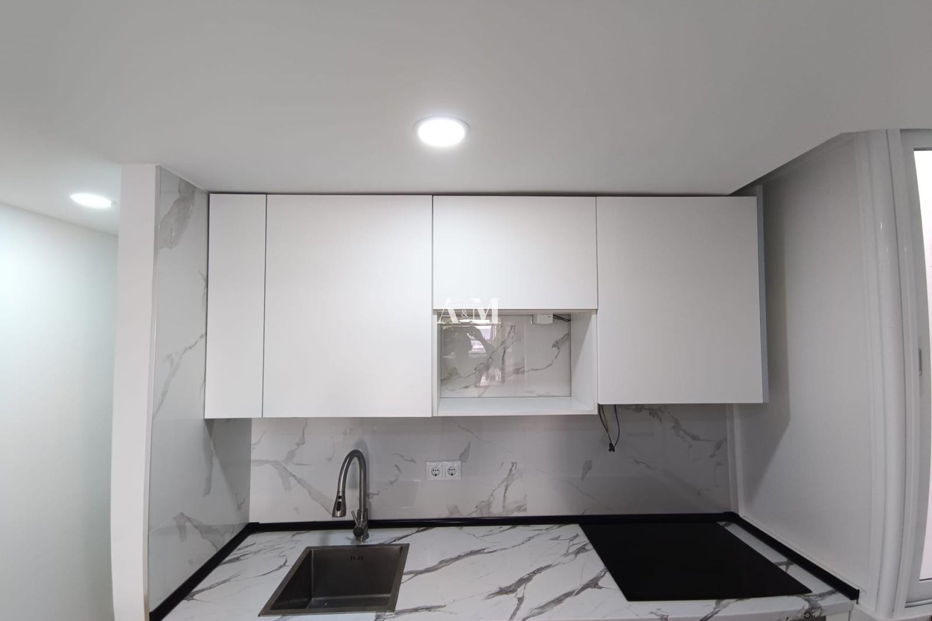 Alquiler a largo plazo - Apartamento / piso - Torrevieja - Centro