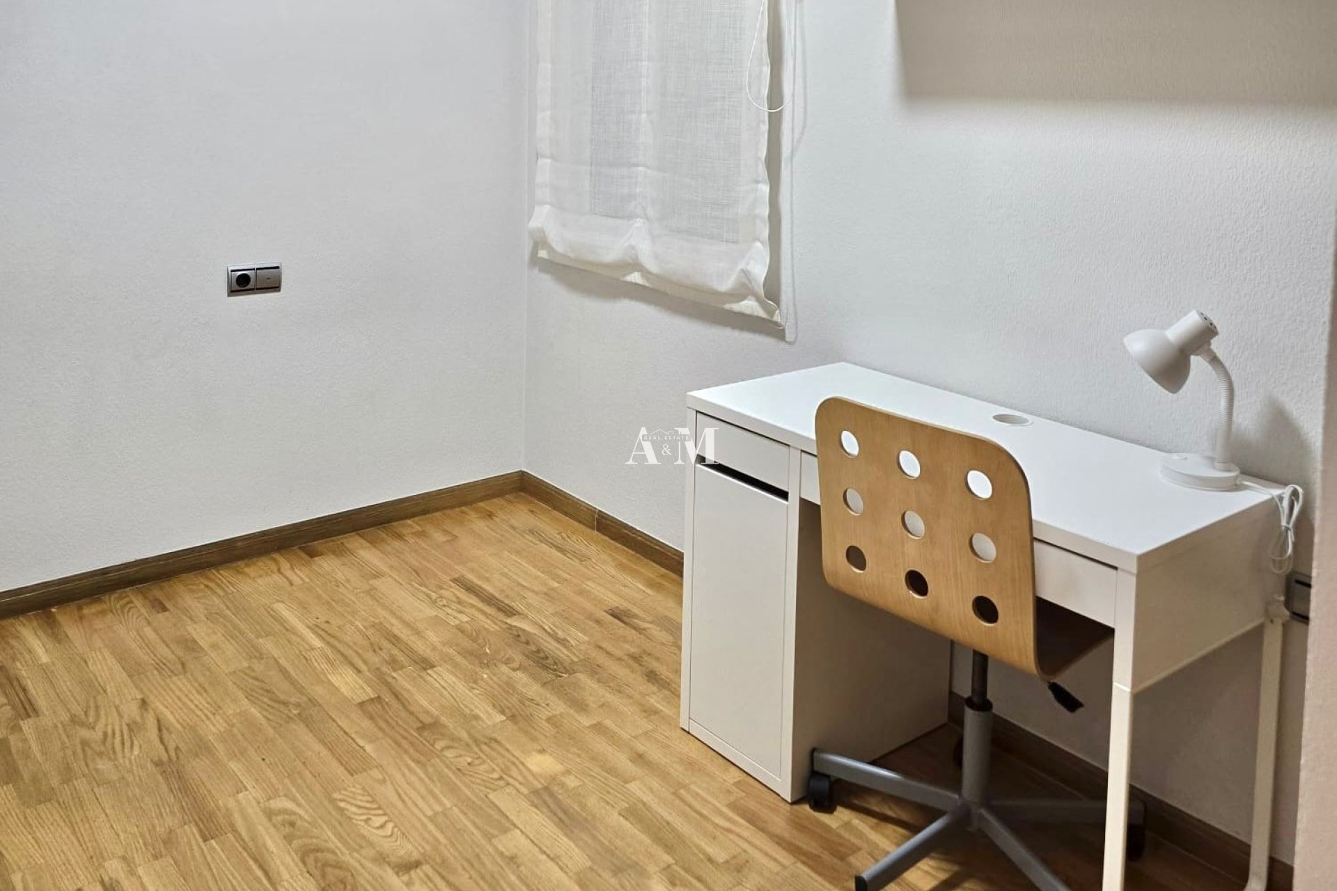 Alquiler a largo plazo - Apartamento / piso - Torrevieja - Centro