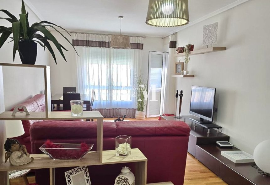 Alquiler a largo plazo - Apartamento / piso - Torrevieja - Centro