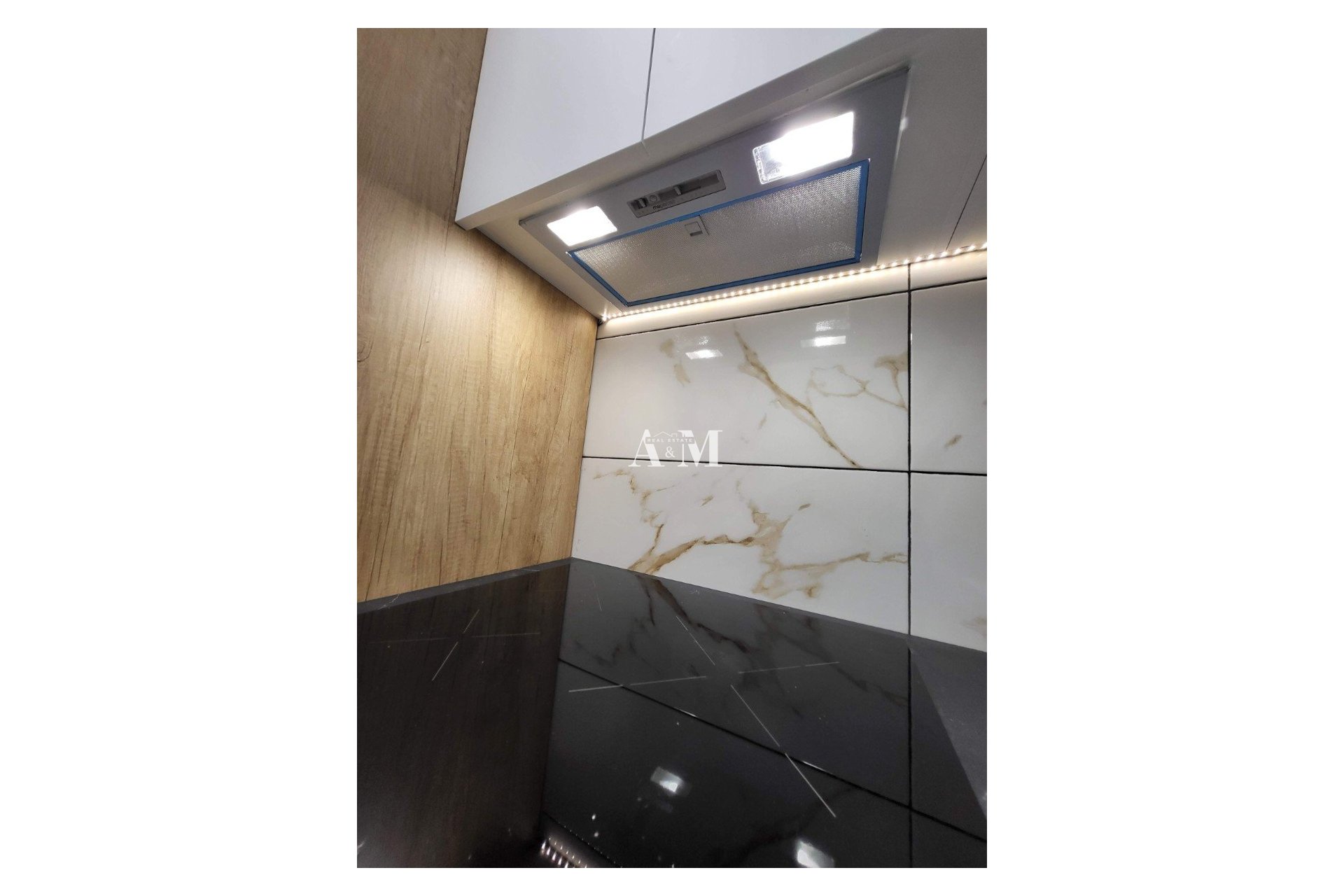 Alquiler a largo plazo - Apartamento / piso - Torrevieja - Centro