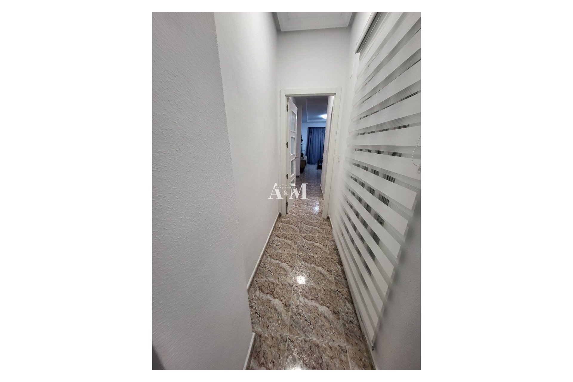 Alquiler a largo plazo - Apartamento / piso - Torrevieja - Centro