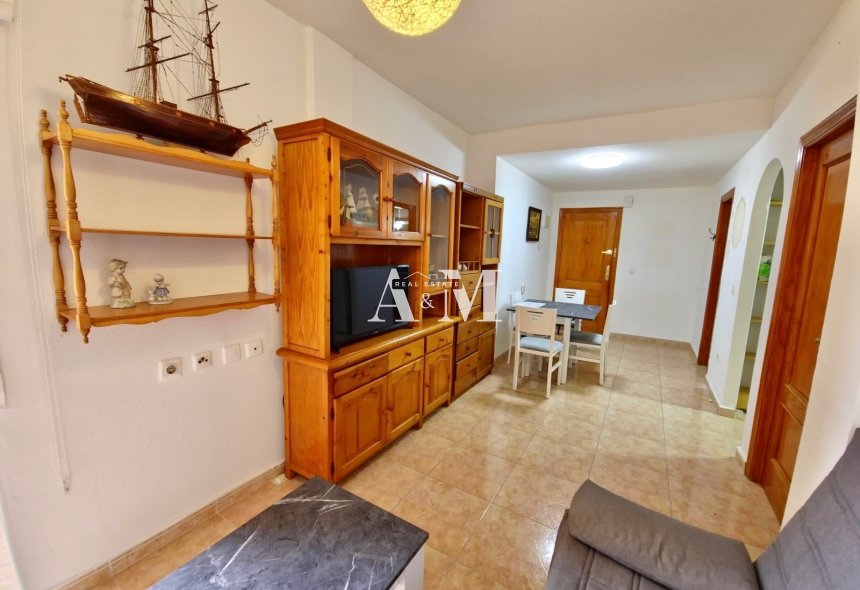 Alquiler a largo plazo - Apartamento / piso - Torrevieja - Centro
