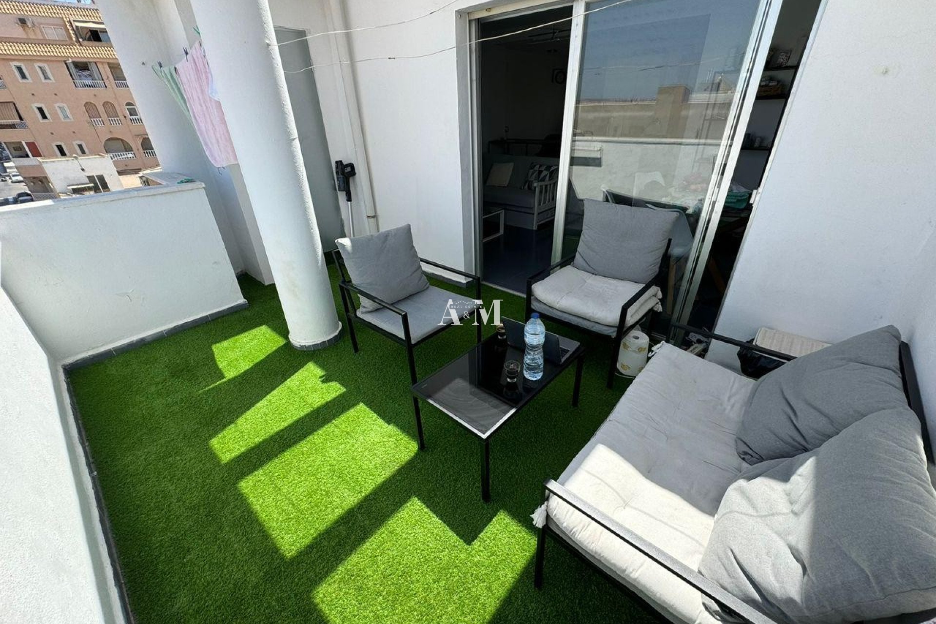 Alquiler a largo plazo - Apartamento / piso - Torrevieja - Centro