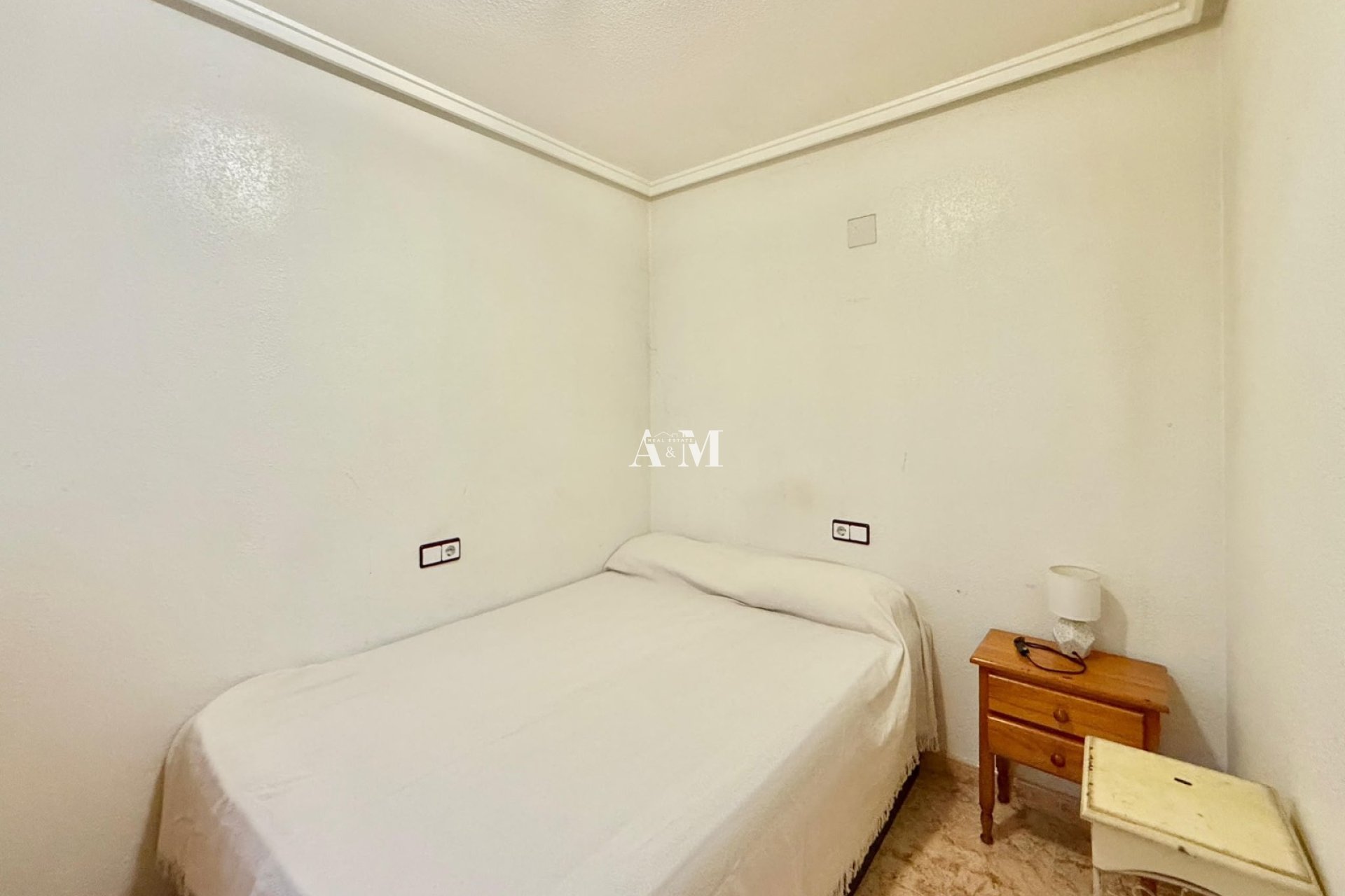Alquiler a largo plazo - Apartamento / piso - Torrevieja - Centro