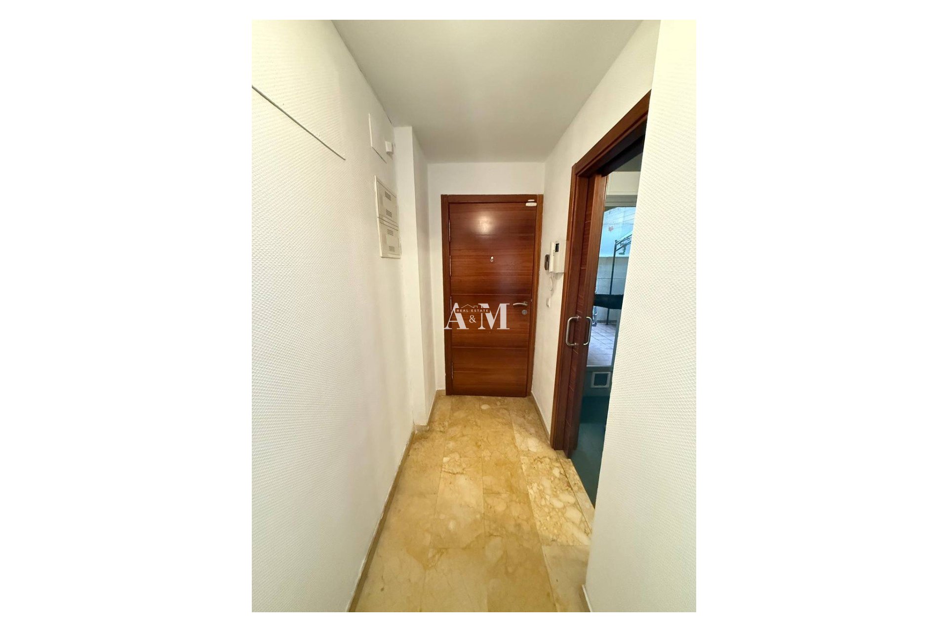 Alquiler a largo plazo - Apartamento / piso - Torrevieja - Centro