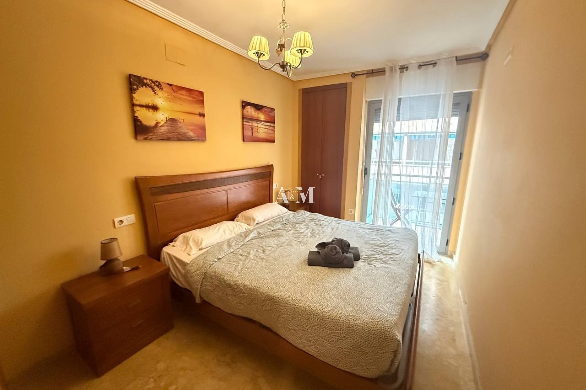 Alquiler a largo plazo - Apartamento / piso - Torrevieja - Centro