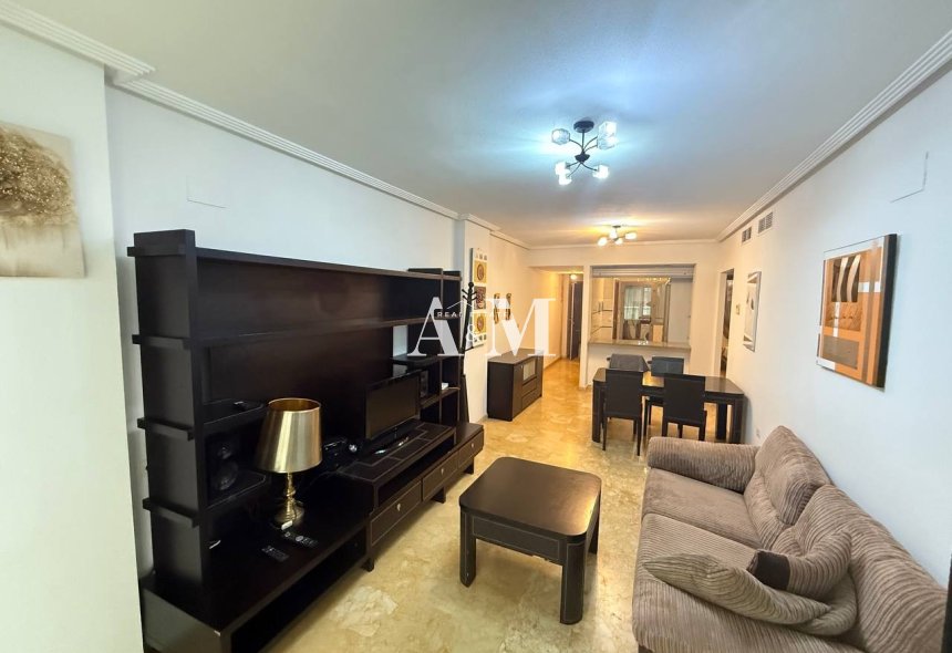Alquiler a largo plazo - Apartamento / piso - Torrevieja - Centro