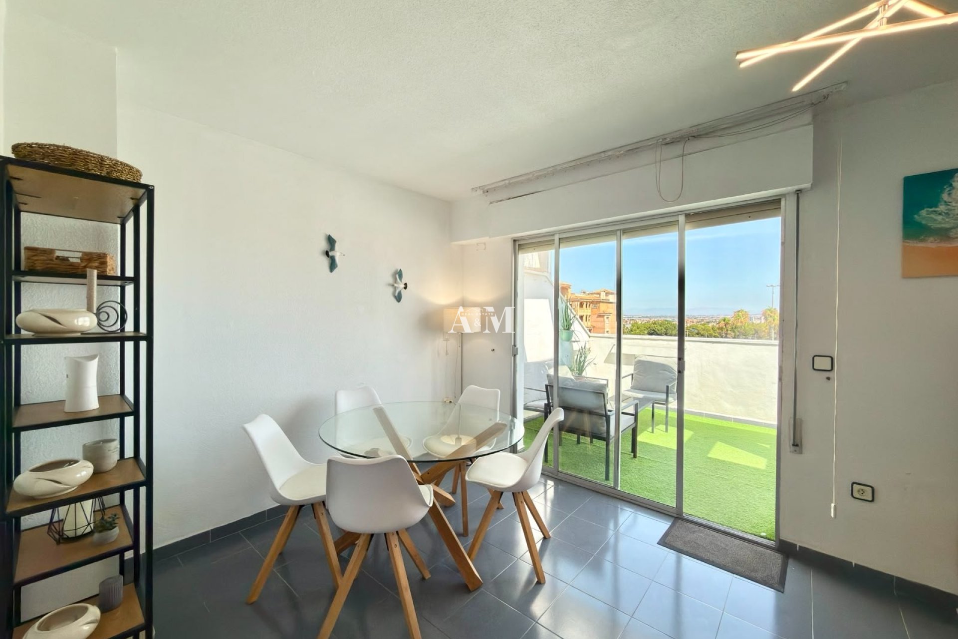 Alquiler a largo plazo - Apartamento / piso - Torrevieja - Centro