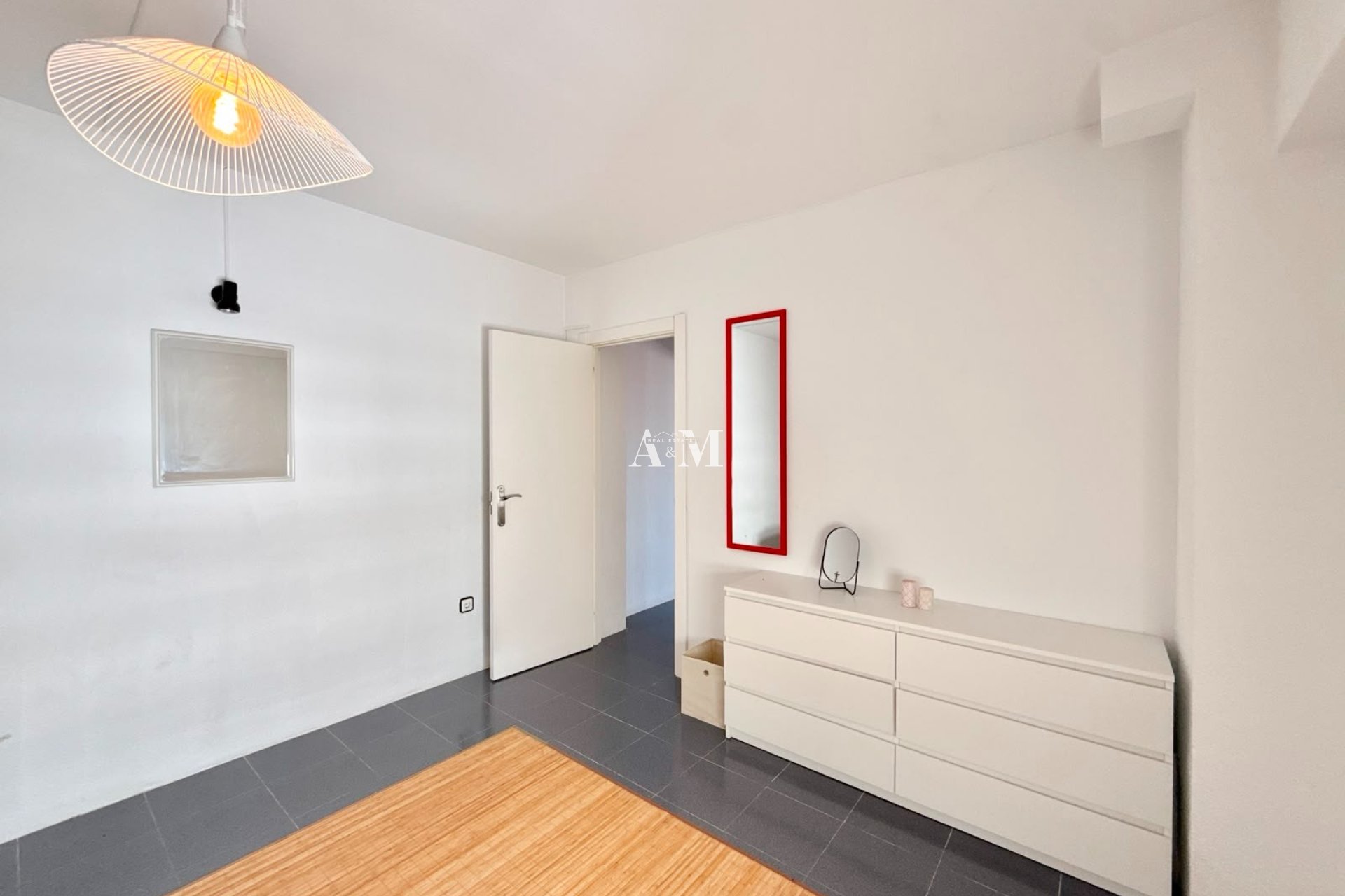 Alquiler a largo plazo - Apartamento / piso - Torrevieja - Centro