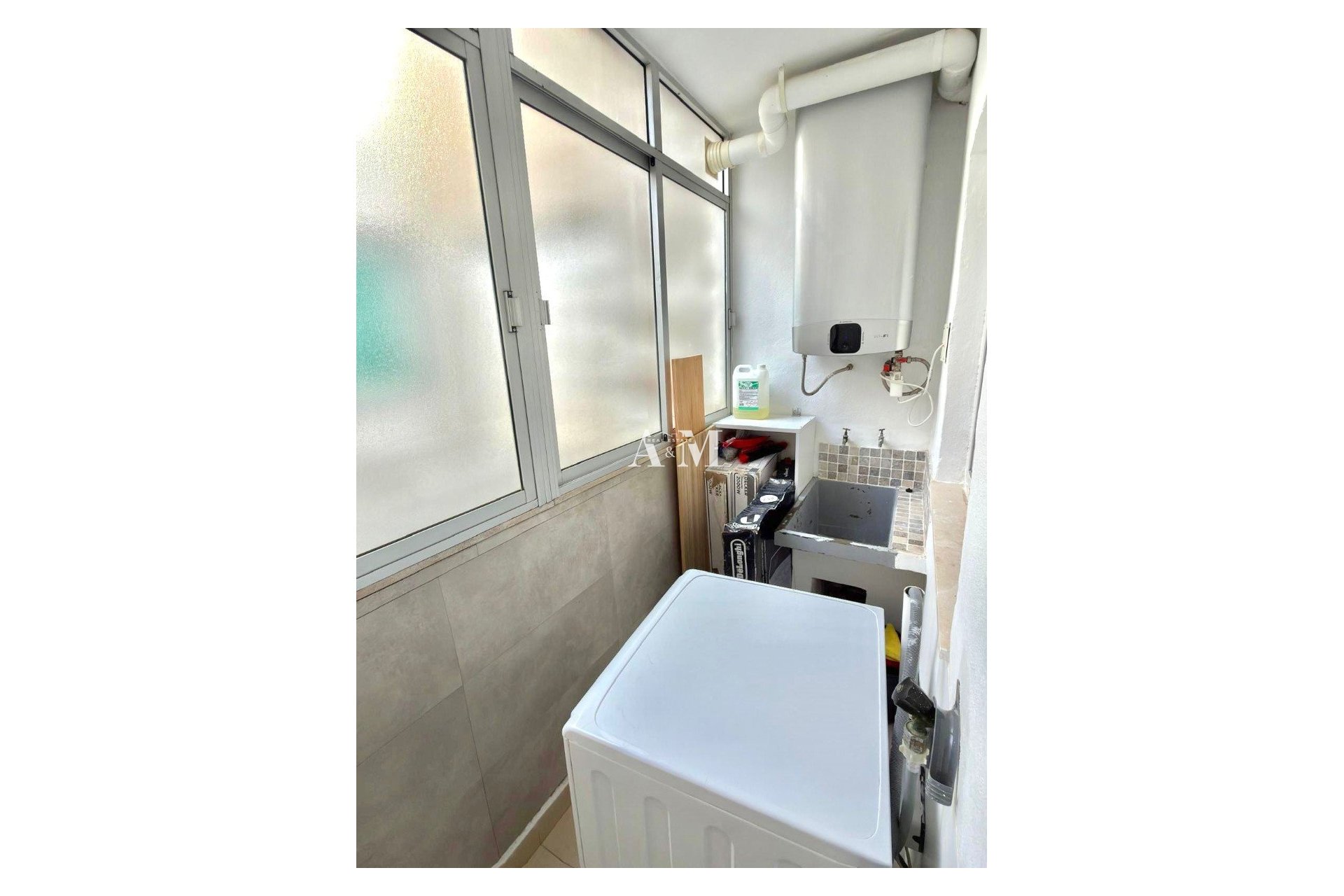 Alquiler a largo plazo - Apartamento / piso - Torrevieja - El Acequión - Los Náufragos