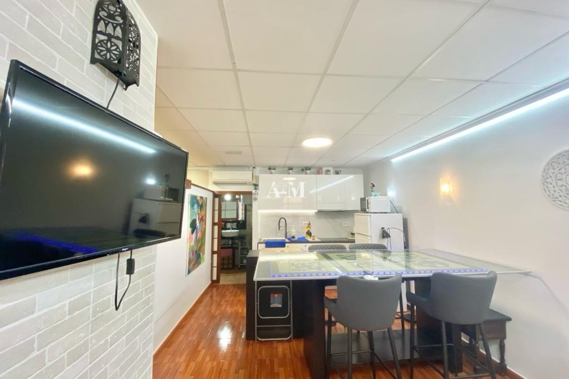 Alquiler a largo plazo - Apartamento / piso - Torrevieja - El Acequión - Los Náufragos