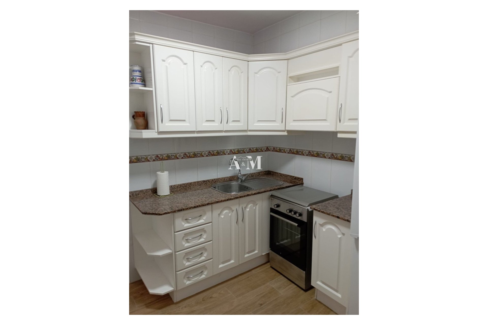 Alquiler a largo plazo - Apartamento / piso - Torrevieja - El Acequión - Los Náufragos