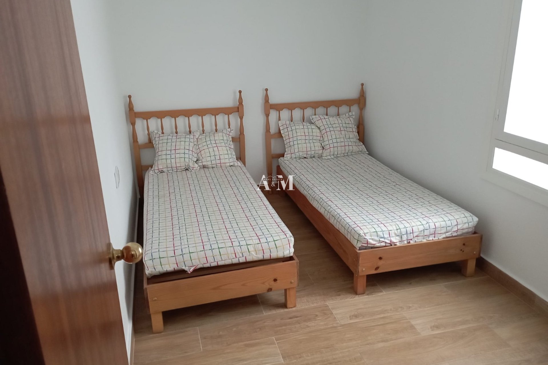 Alquiler a largo plazo - Apartamento / piso - Torrevieja - El Acequión - Los Náufragos