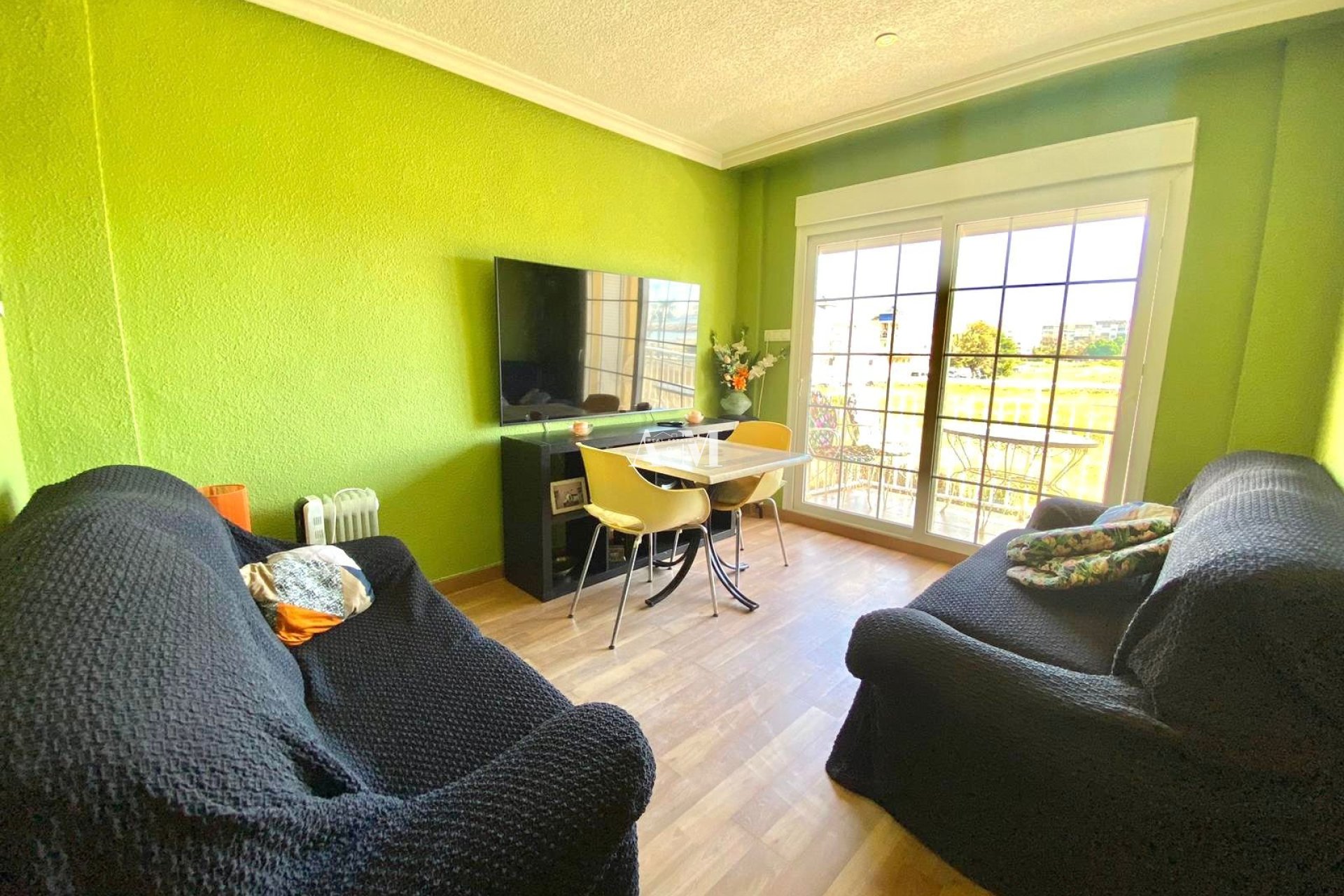 Alquiler a largo plazo - Apartamento / piso - Torrevieja - El Acequión - Los Náufragos