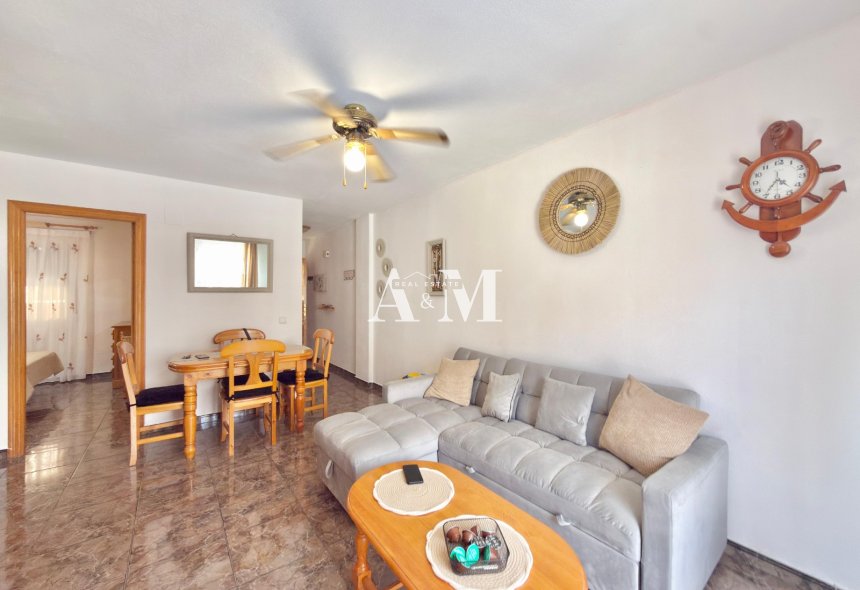 Alquiler a largo plazo - Apartamento / piso - Torrevieja - El Acequión - Los Náufragos