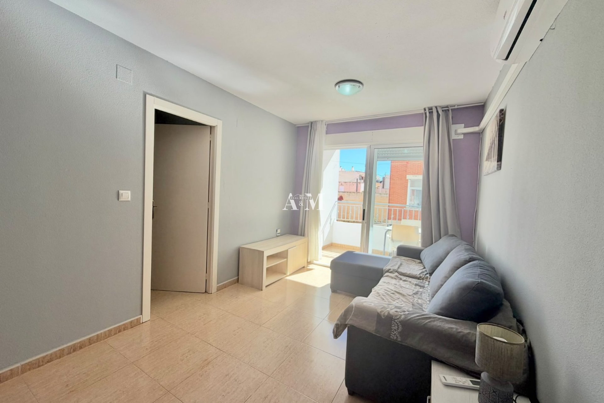Alquiler a largo plazo - Apartamento / piso - Torrevieja - El Molino