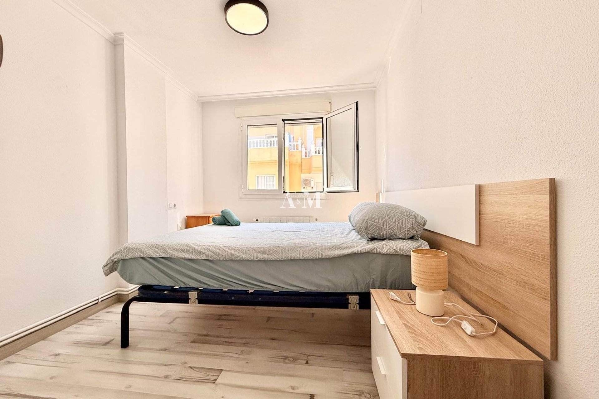 Alquiler a largo plazo - Apartamento / piso - Torrevieja - El Molino