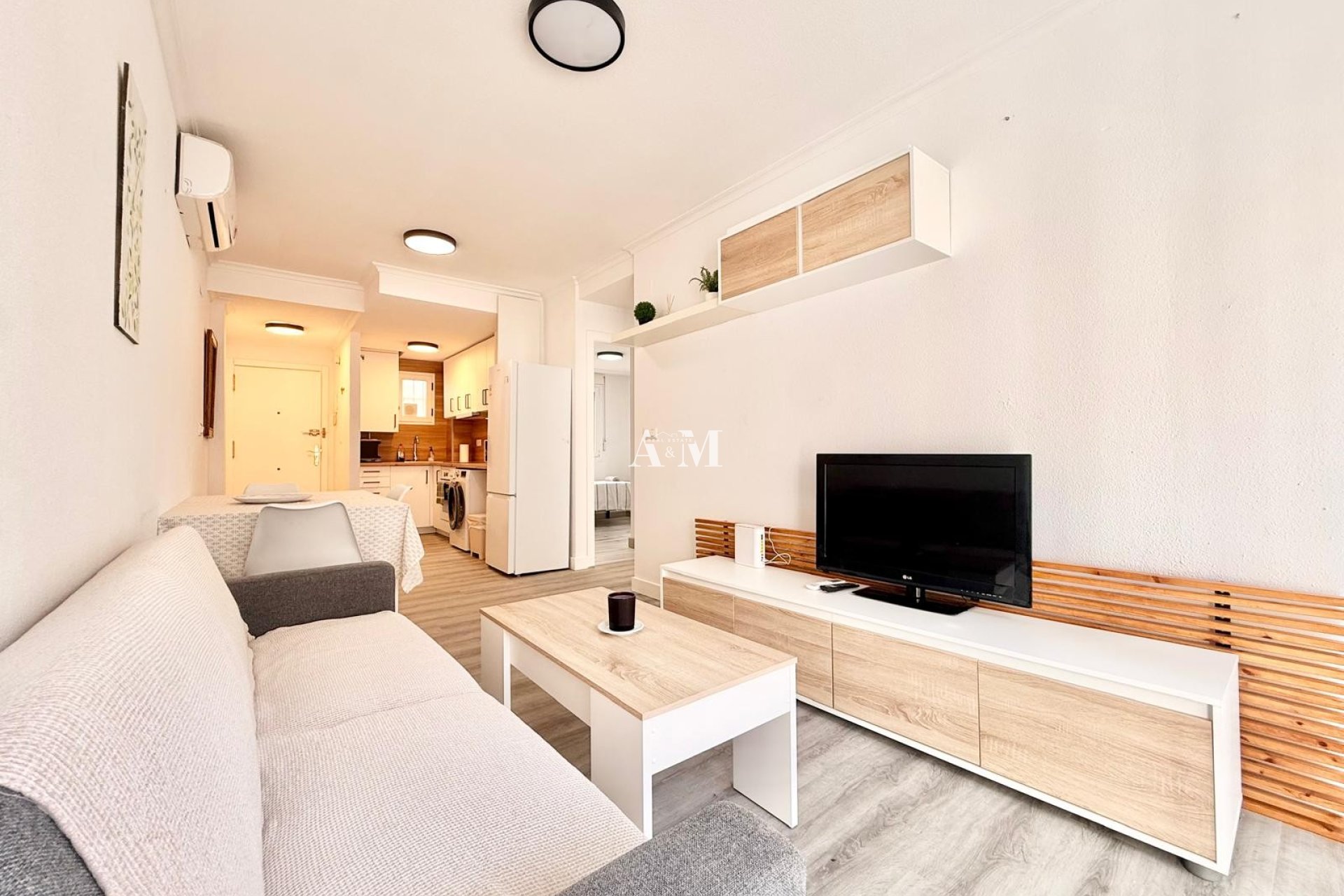 Alquiler a largo plazo - Apartamento / piso - Torrevieja - El Molino