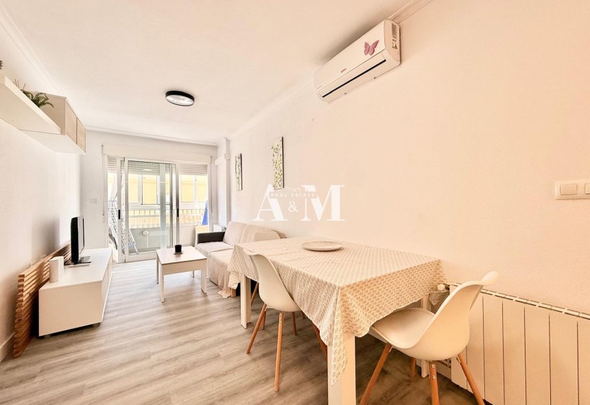 Alquiler a largo plazo - Apartamento / piso - Torrevieja - El Molino