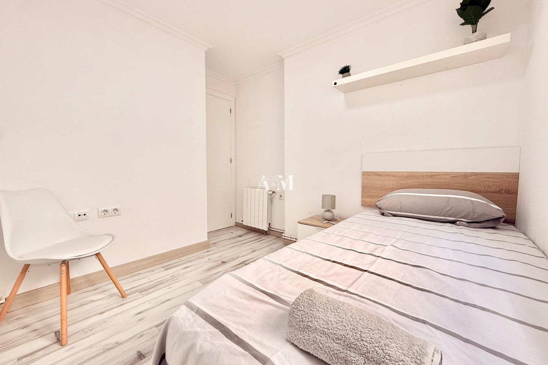 Alquiler a largo plazo - Apartamento / piso - Torrevieja - El Molino