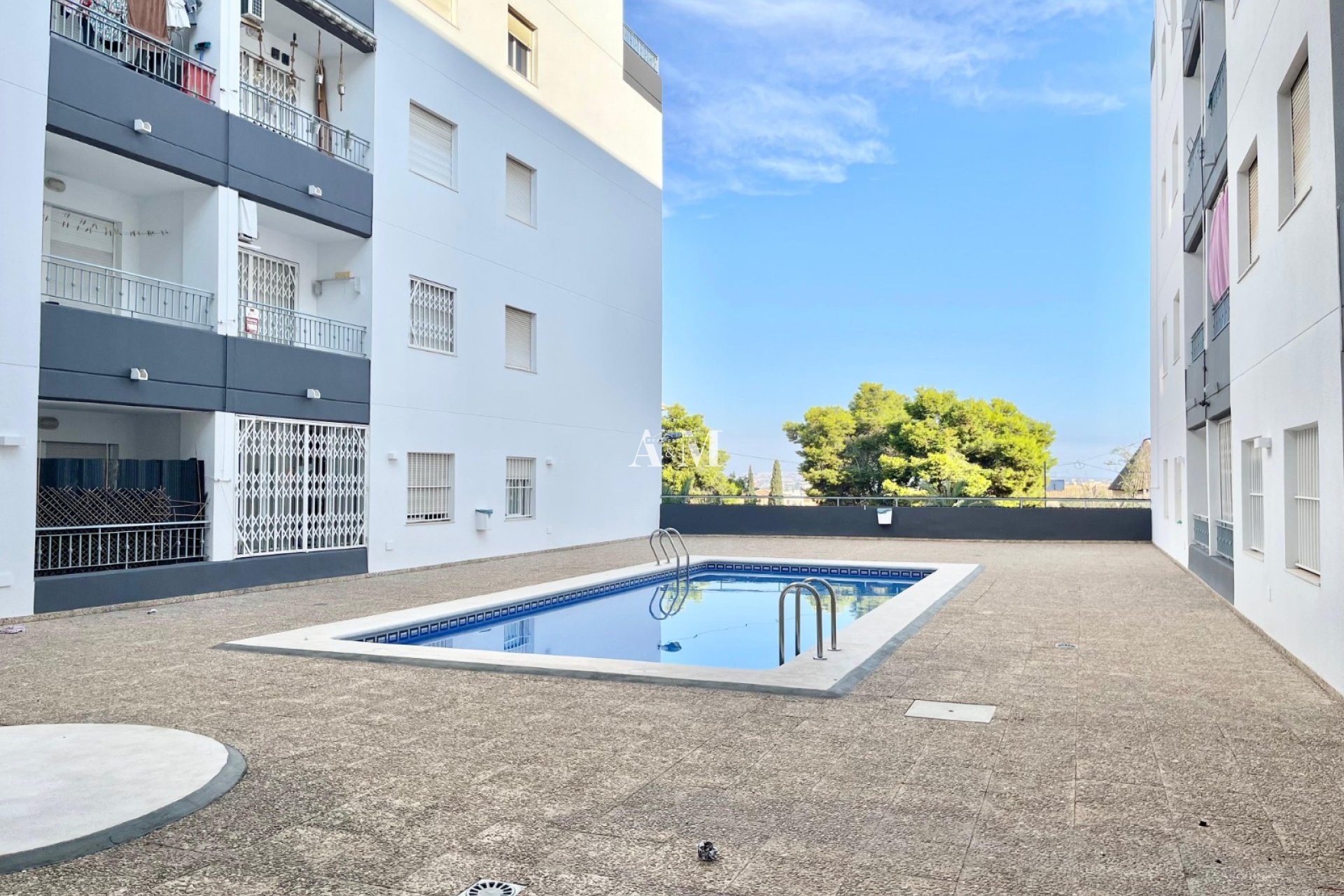 Alquiler a largo plazo - Apartamento / piso - Torrevieja - El Molino