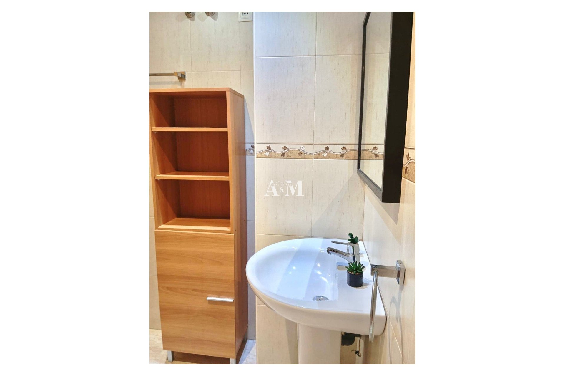 Alquiler a largo plazo - Apartamento / piso - Torrevieja - El Molino