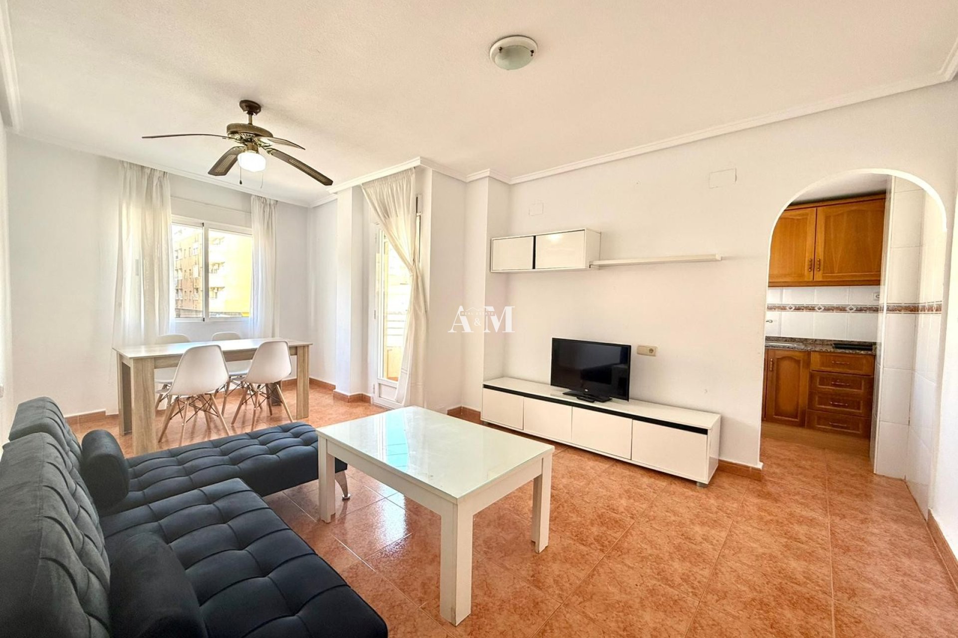 Alquiler a largo plazo - Apartamento / piso - Torrevieja - El Molino