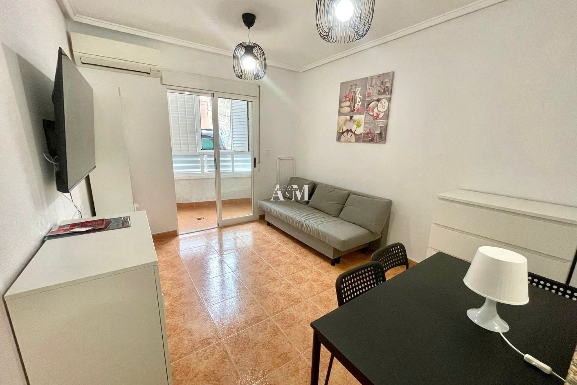 Alquiler a largo plazo - Apartamento / piso - Torrevieja - El Molino