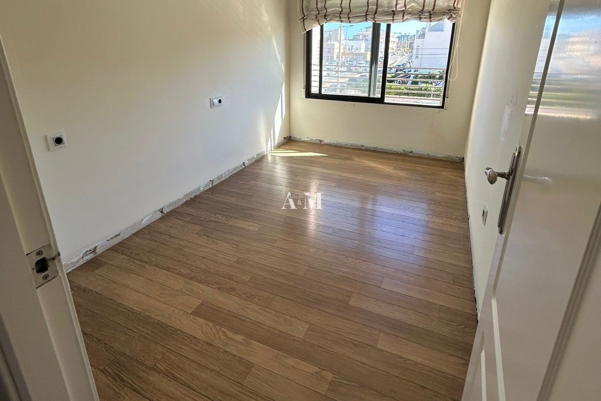 Alquiler a largo plazo - Apartamento / piso - Torrevieja - La Veleta