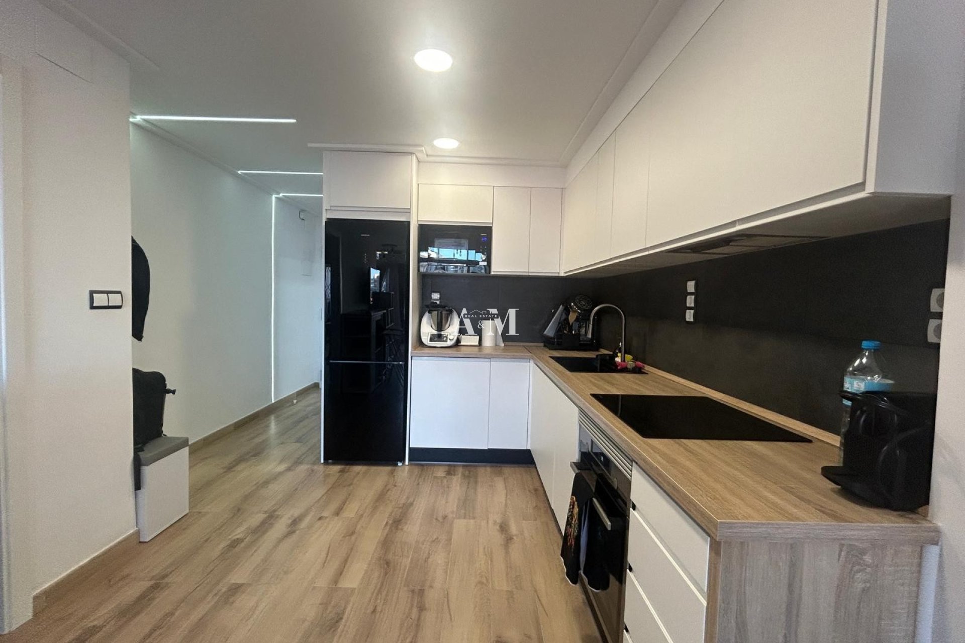 Alquiler a largo plazo - Apartamento / piso - Torrevieja - La Veleta