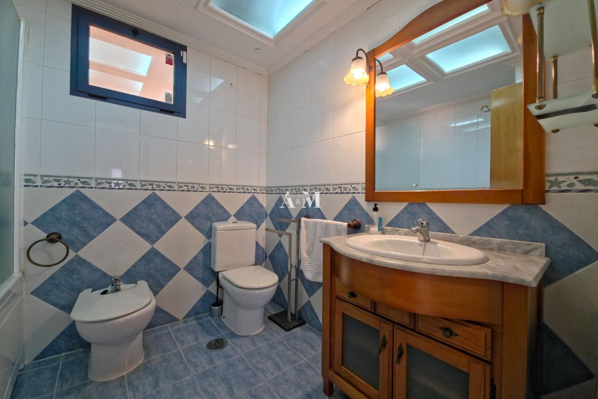 Alquiler a largo plazo - Apartamento / piso - Torrevieja - La Veleta