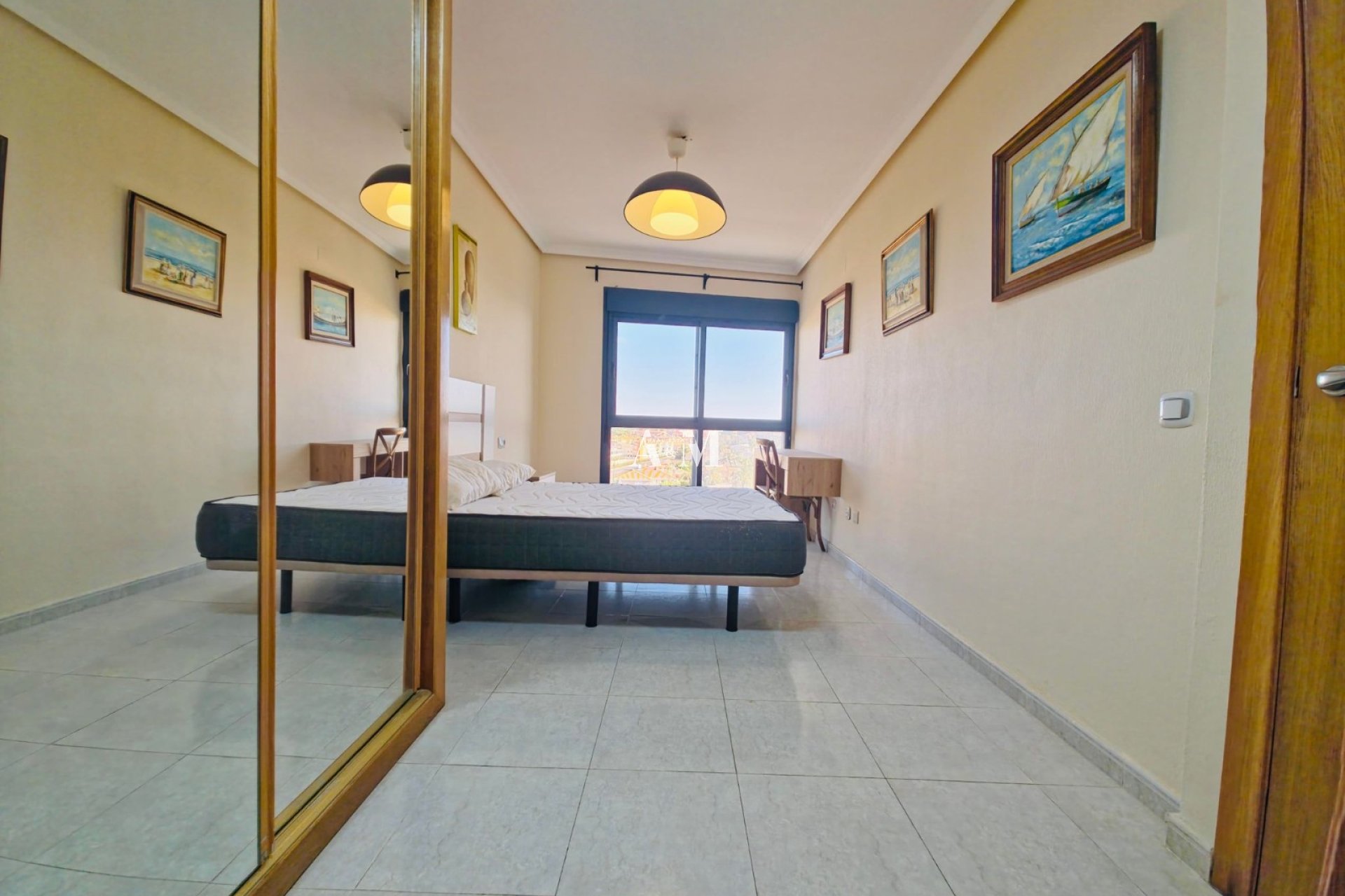 Alquiler a largo plazo - Apartamento / piso - Torrevieja - La Veleta