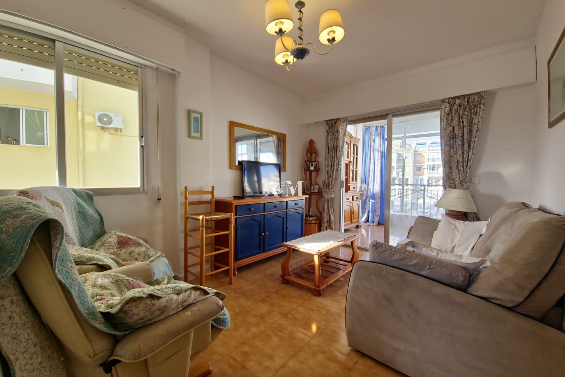 Alquiler a largo plazo - Apartamento / piso - Torrevieja - La Veleta