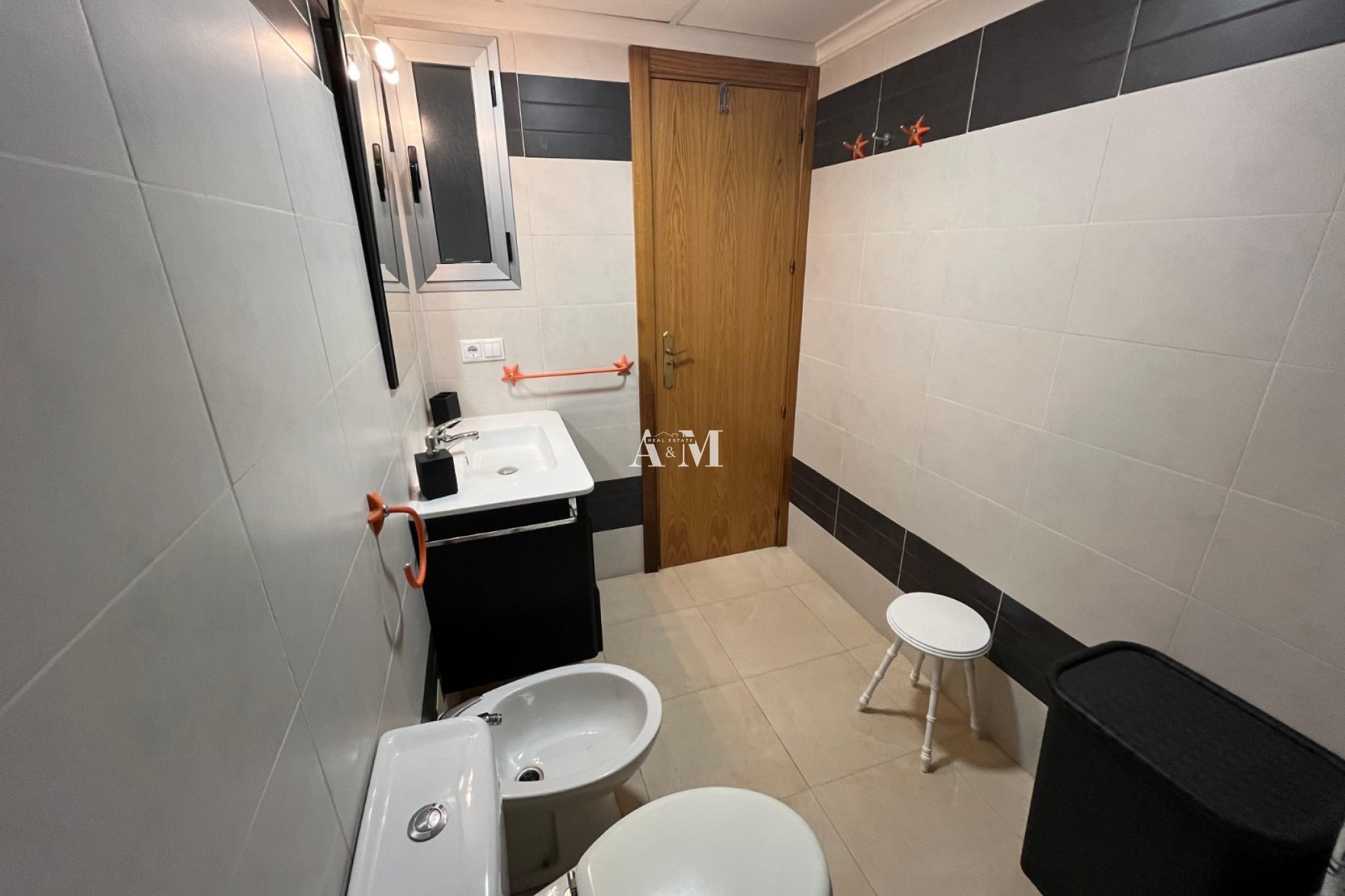 Alquiler a largo plazo - Apartamento / piso - Torrevieja - La Veleta