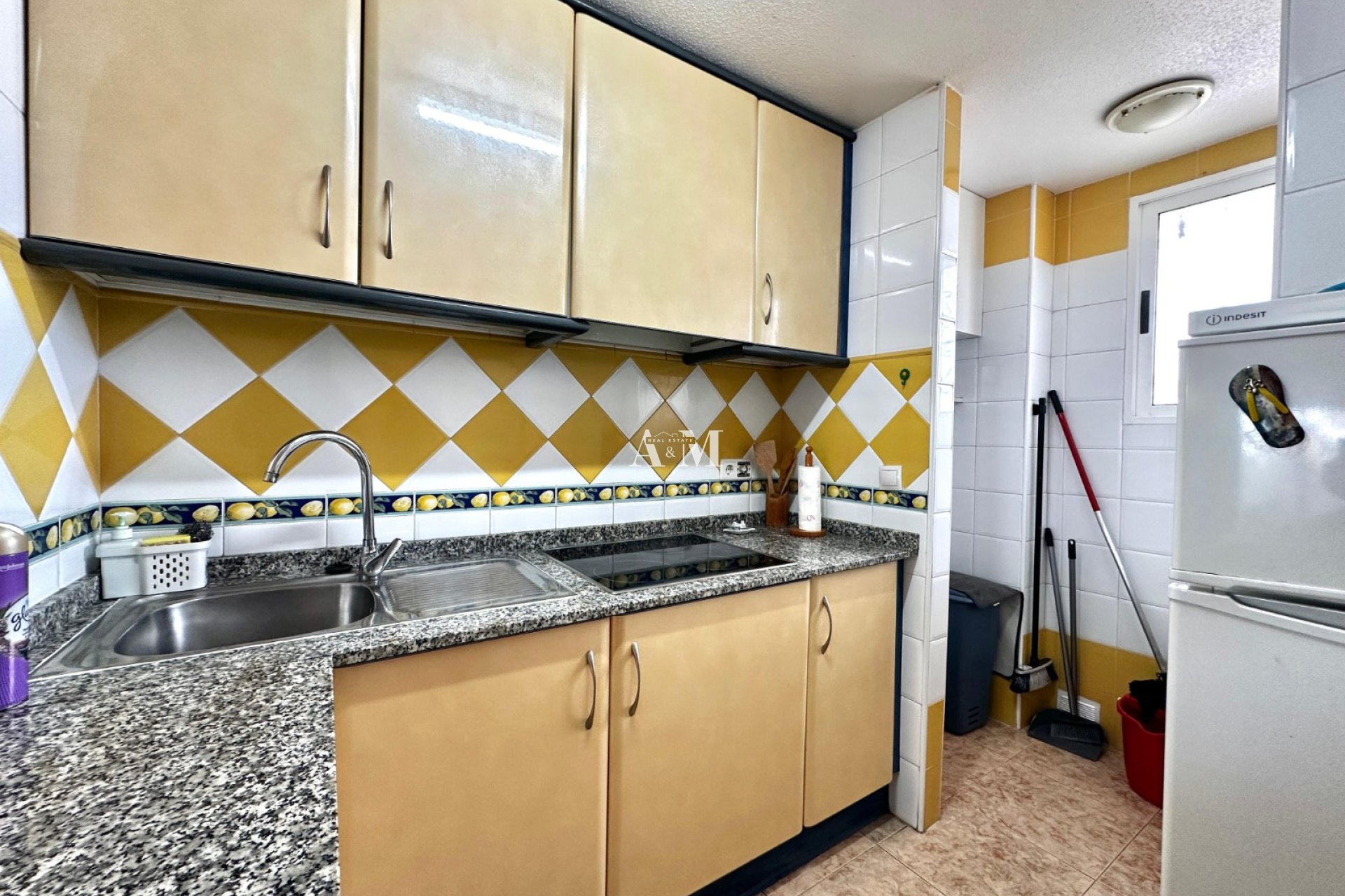 Alquiler a largo plazo - Apartamento / piso - Torrevieja - La Veleta