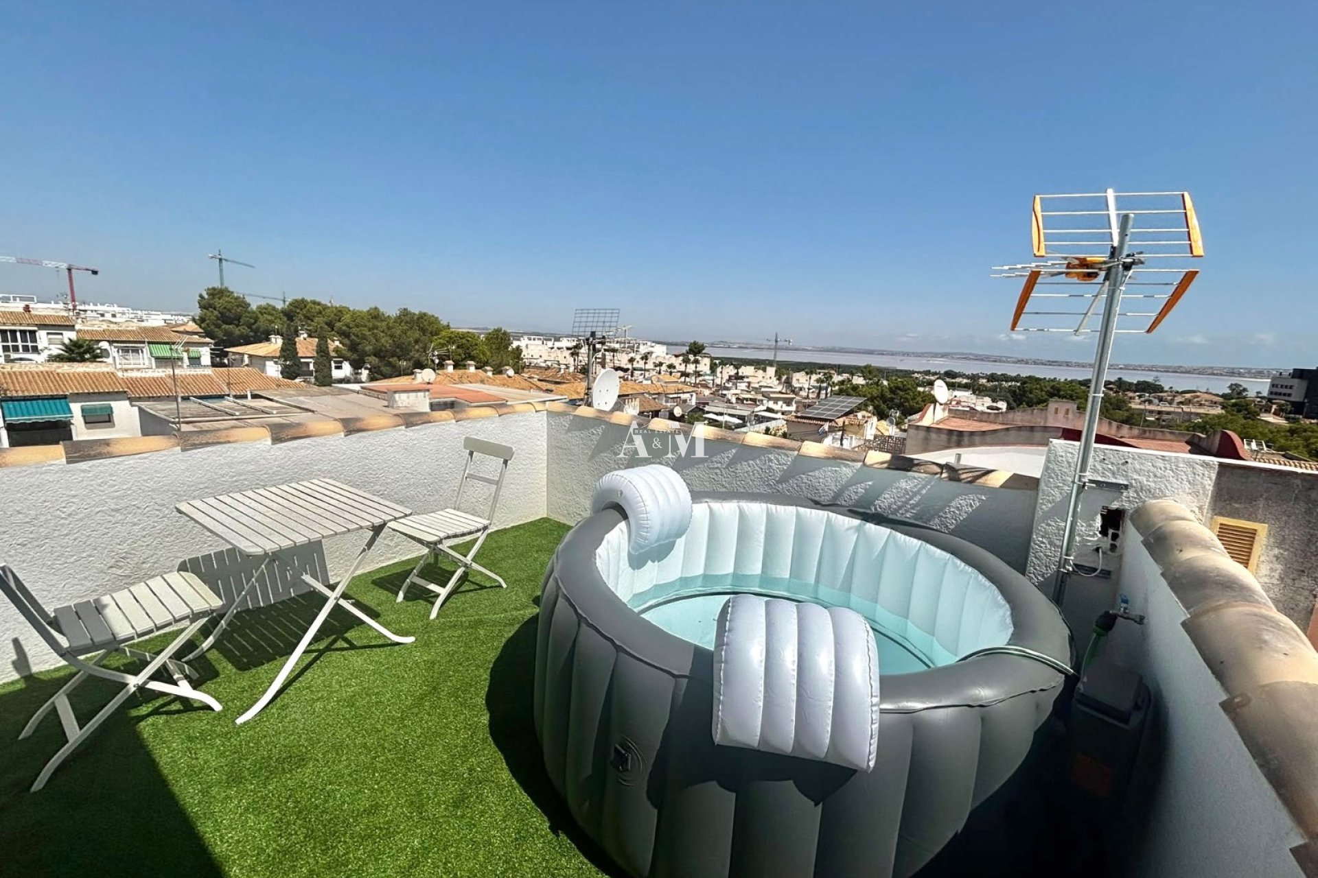 Alquiler a largo plazo - Apartamento / piso - Torrevieja - Los Balcones - Los Altos del Edén