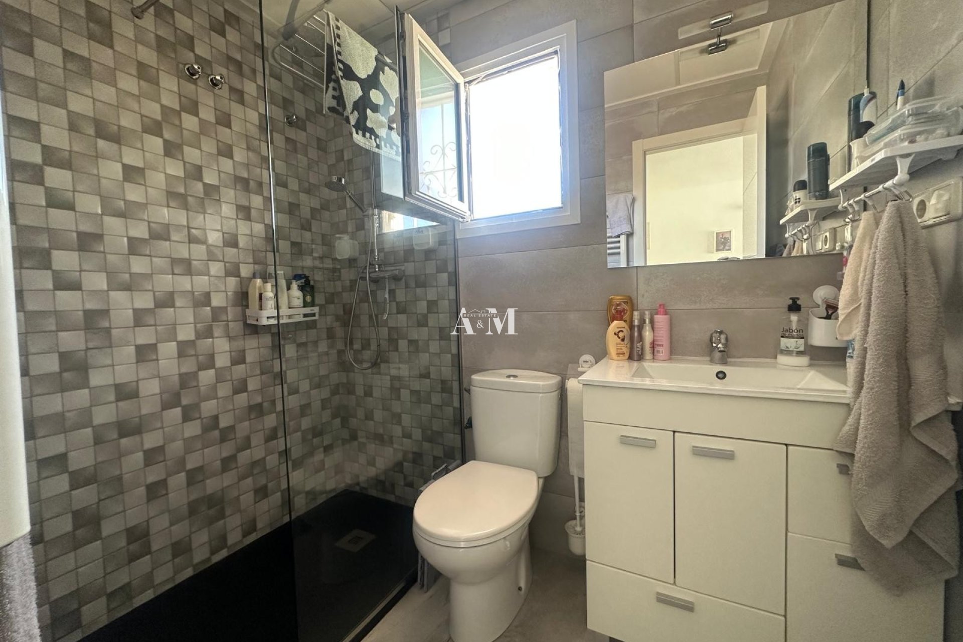 Alquiler a largo plazo - Apartamento / piso - Torrevieja - Los Balcones - Los Altos del Edén