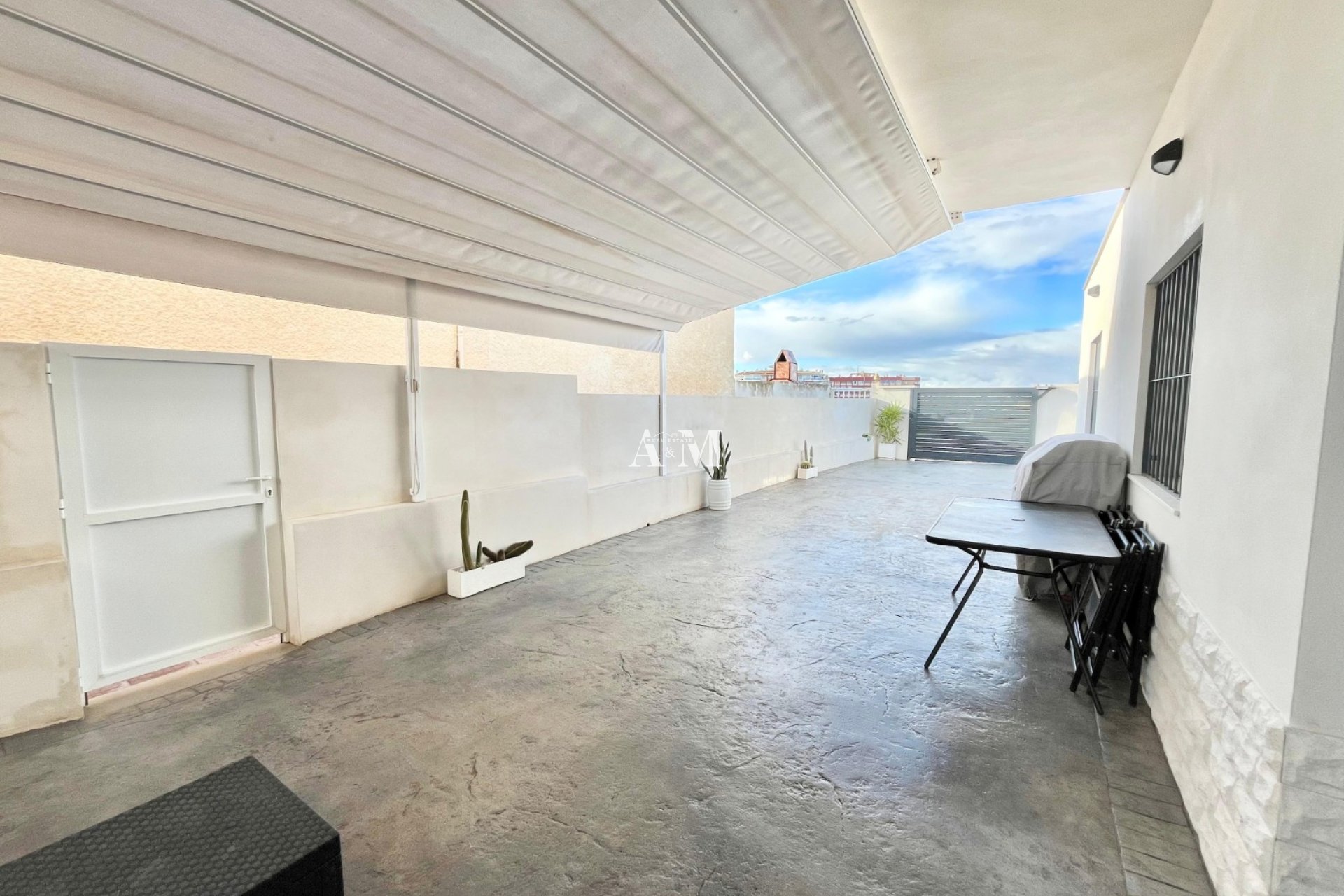 Alquiler a largo plazo - Apartamento / piso - Torrevieja - Nueva Torrevieja - Aguas Nuevas