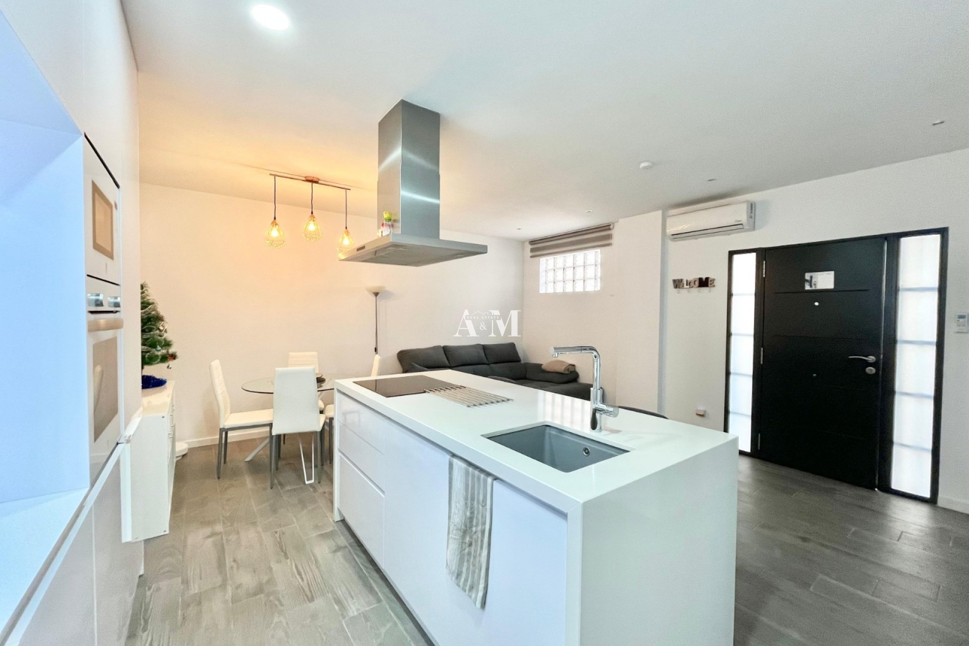 Alquiler a largo plazo - Apartamento / piso - Torrevieja - Nueva Torrevieja - Aguas Nuevas