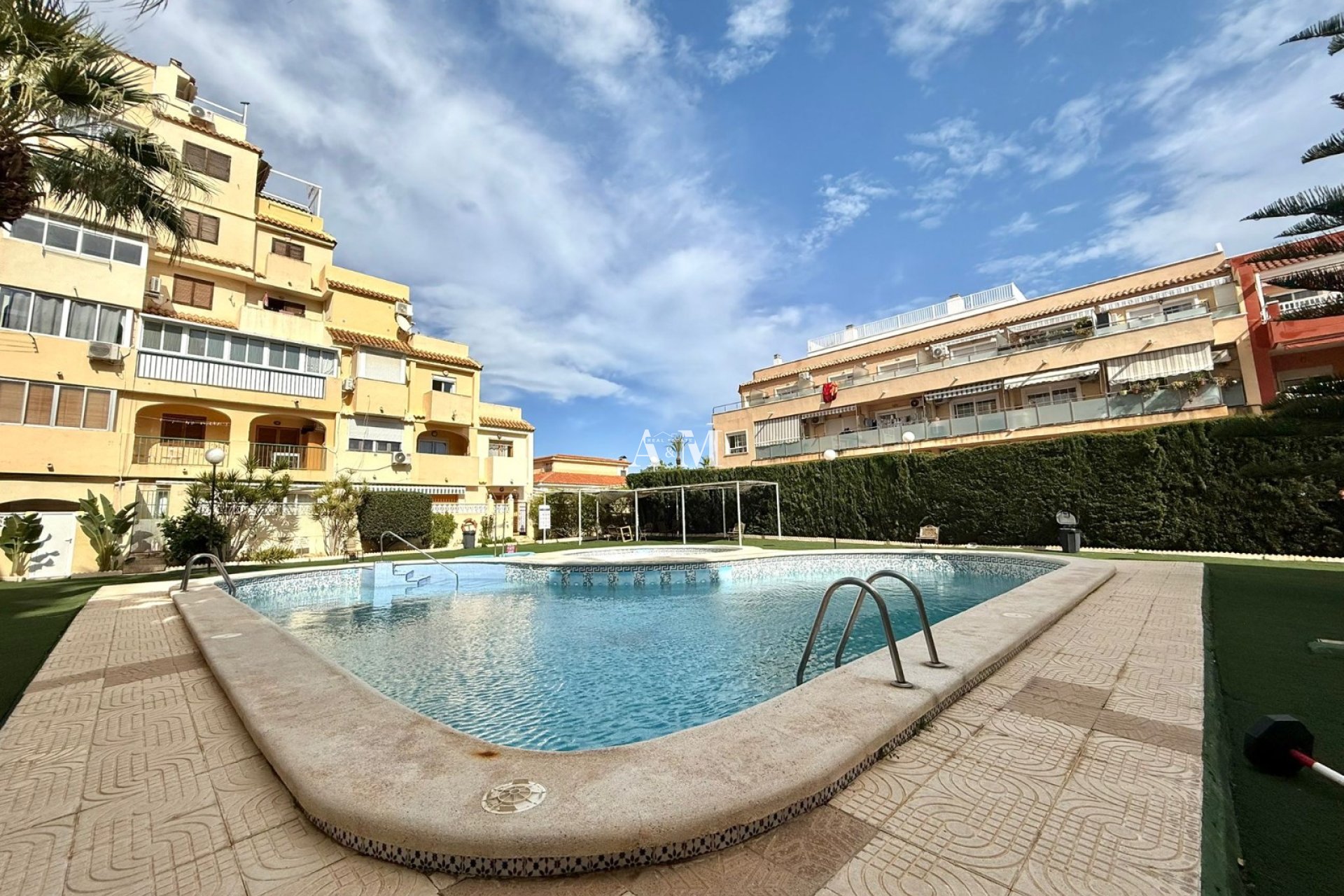 Alquiler a largo plazo - Apartamento / piso - Torrevieja - Nueva Torrevieja - Aguas Nuevas