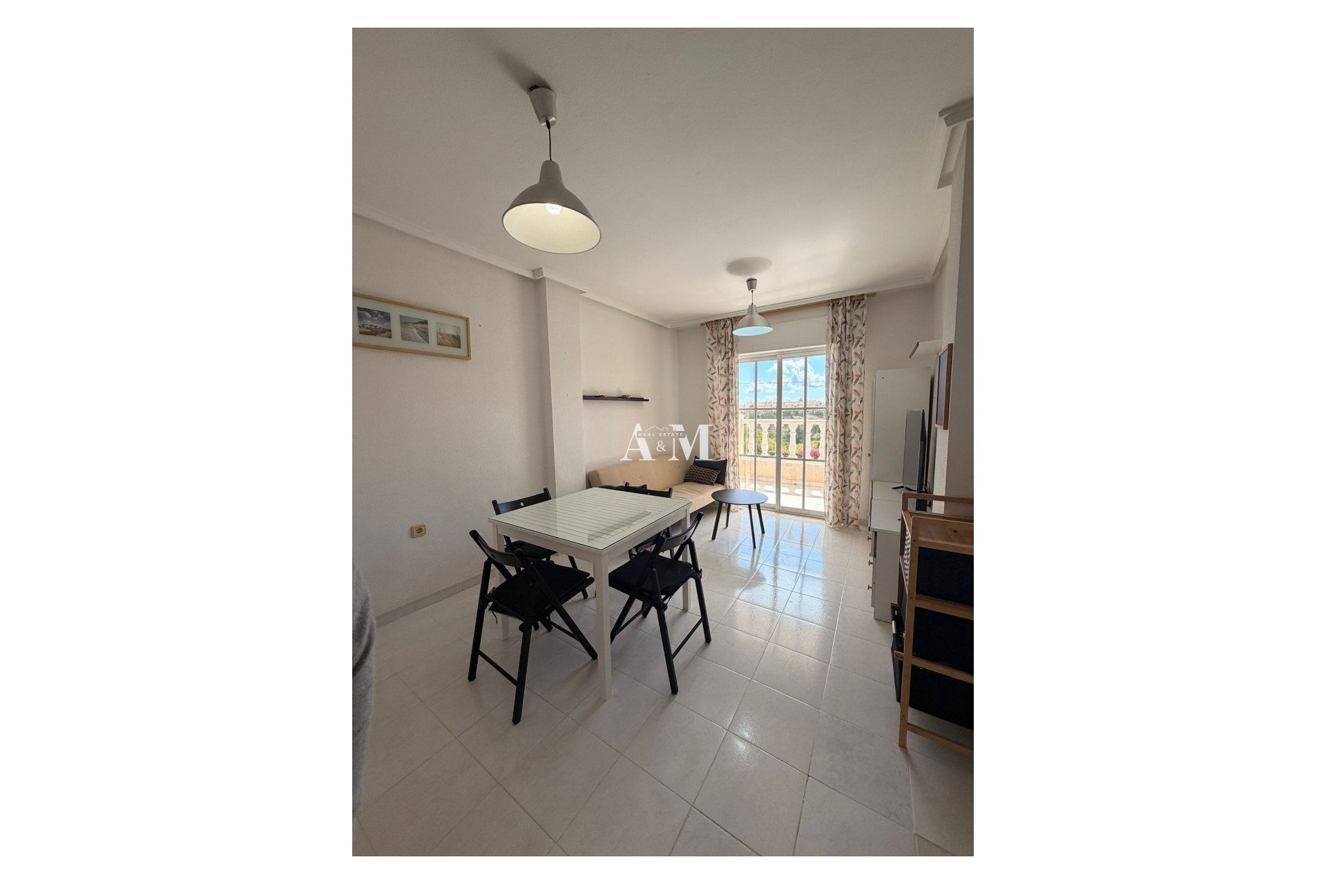 Alquiler a largo plazo - Apartamento / piso - Torrevieja - Nueva Torrevieja - Aguas Nuevas