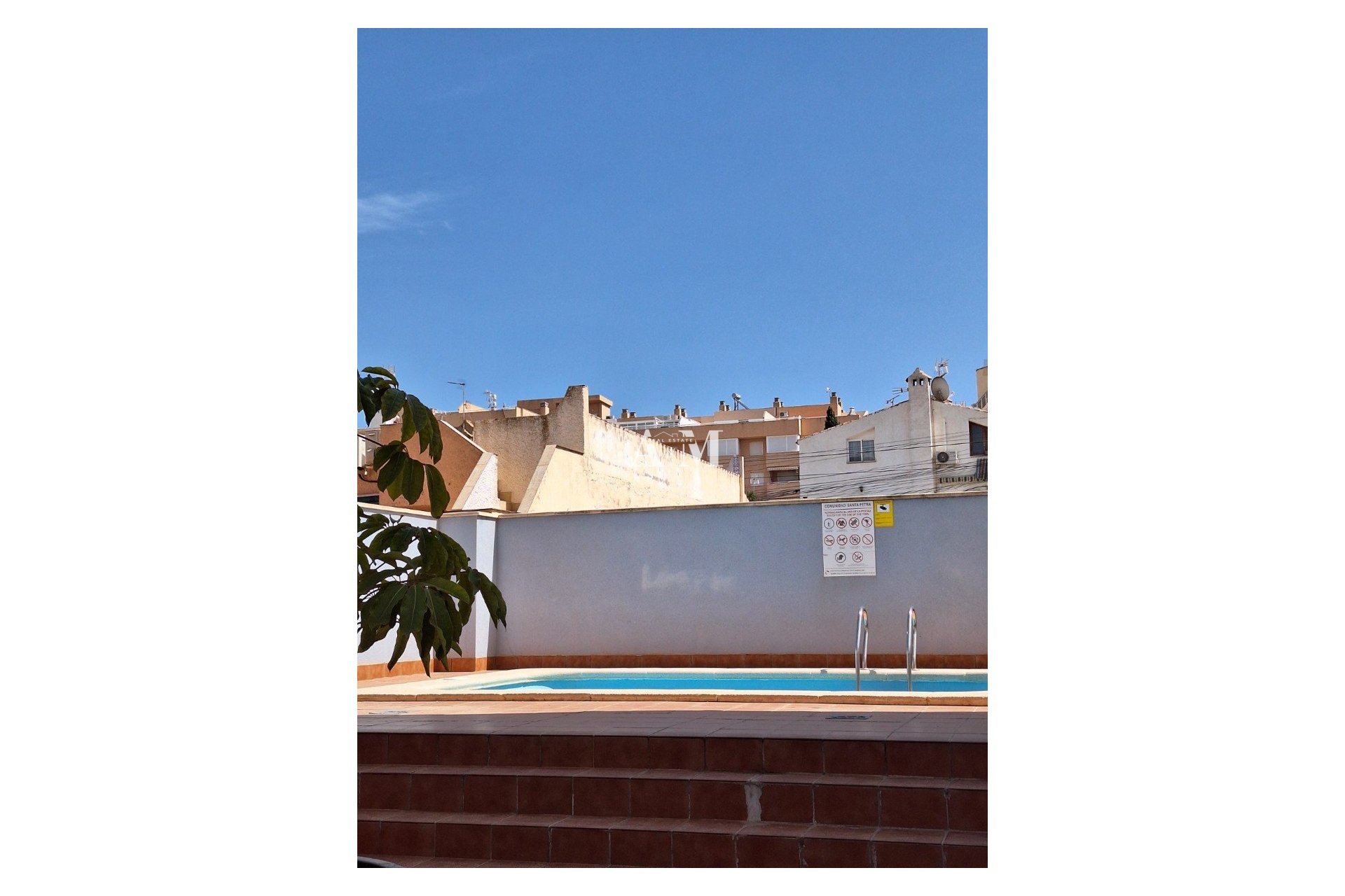 Alquiler a largo plazo - Apartamento / piso - Torrevieja - Nueva Torrevieja