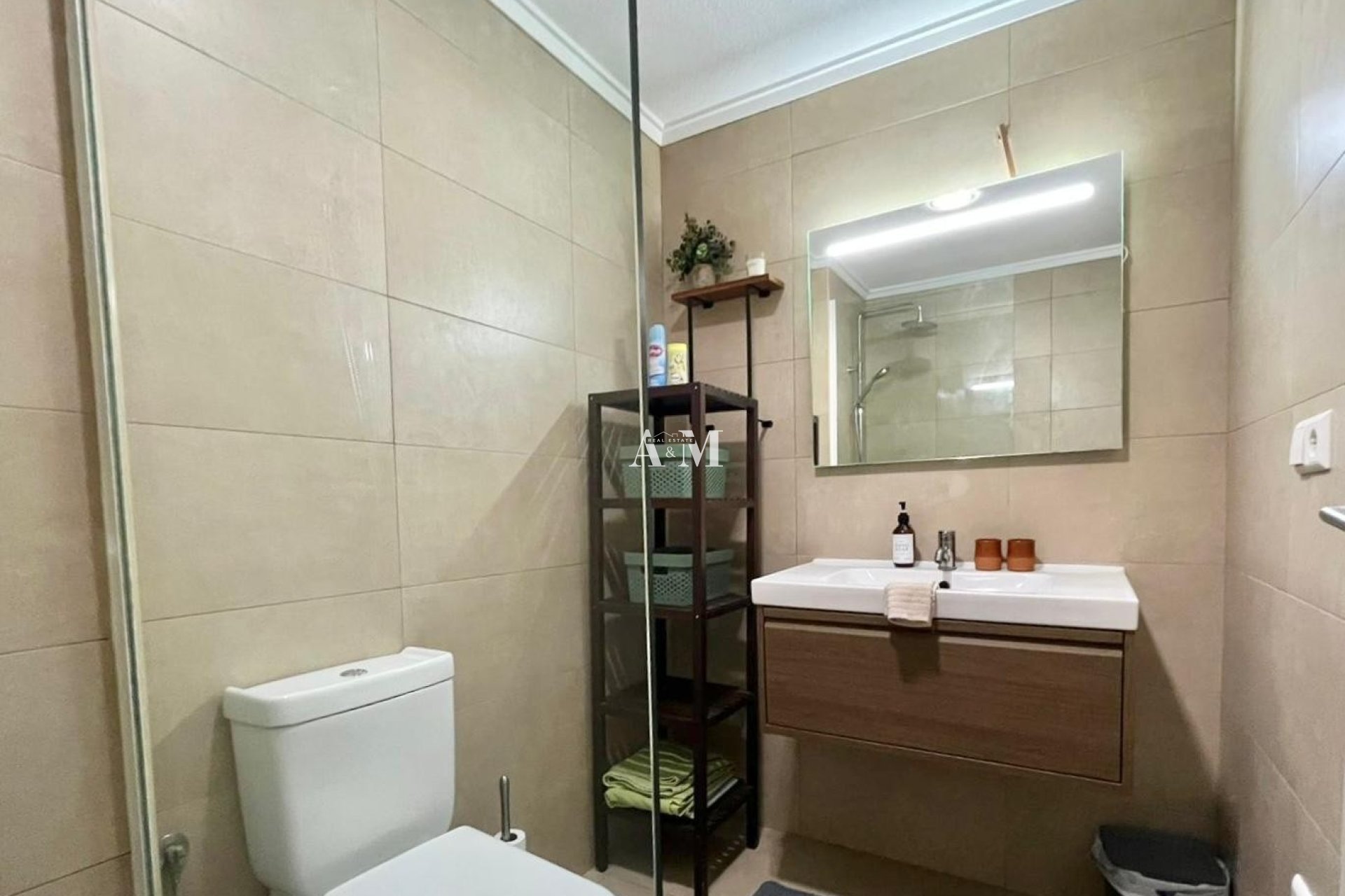 Alquiler a largo plazo - Apartamento / piso - Torrevieja - Playa de los Locos