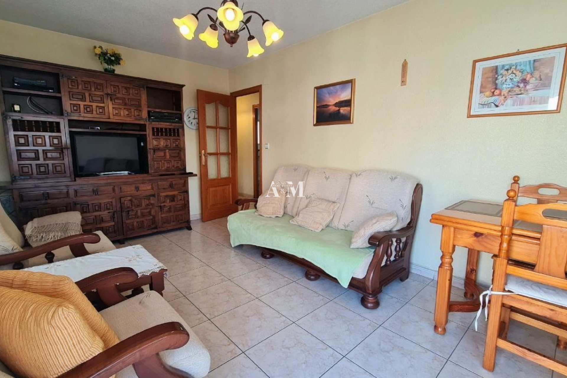 Alquiler a largo plazo - Apartamento / piso - Torrevieja - Playa de los Locos