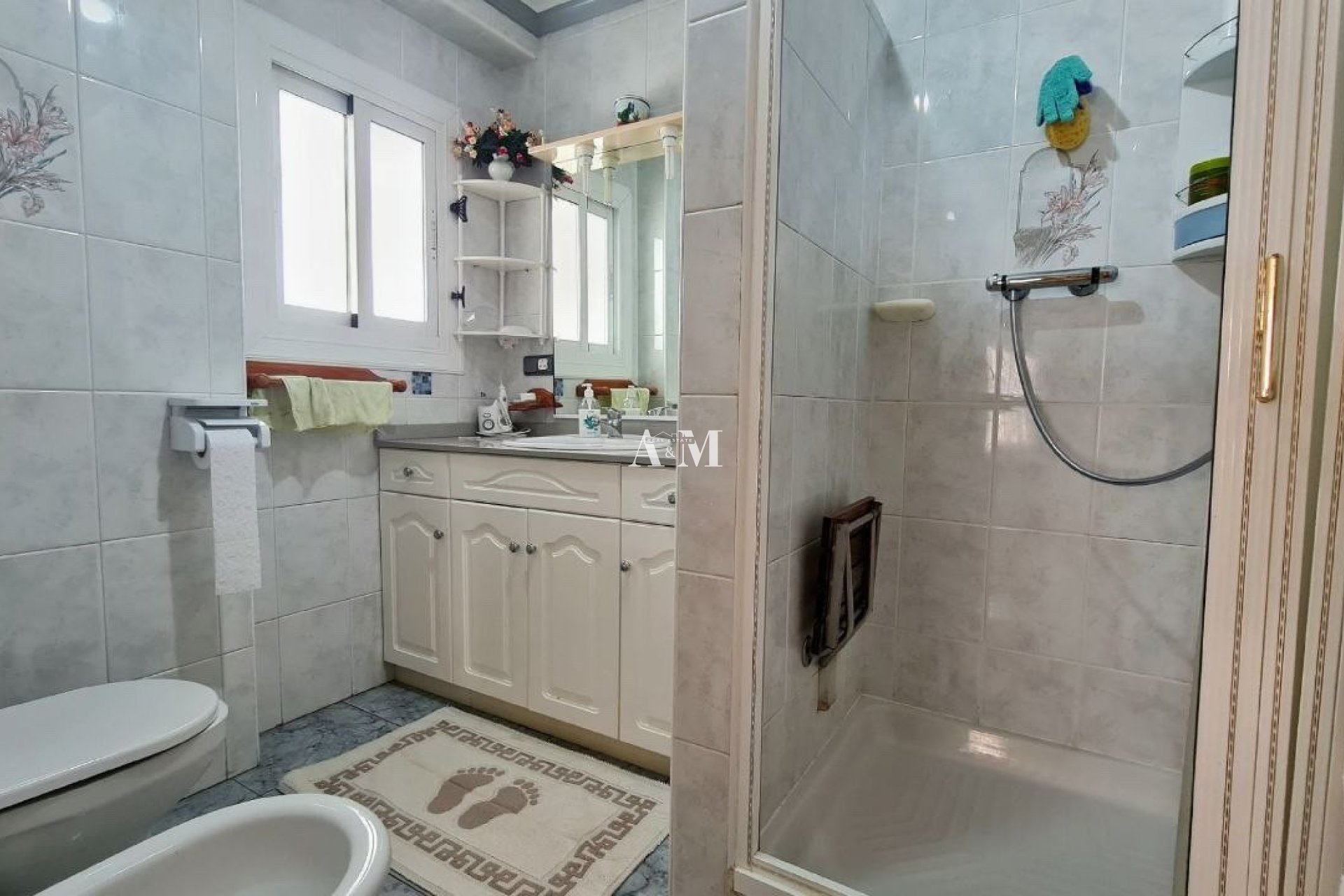 Alquiler a largo plazo - Apartamento / piso - Torrevieja - Playa de los Locos