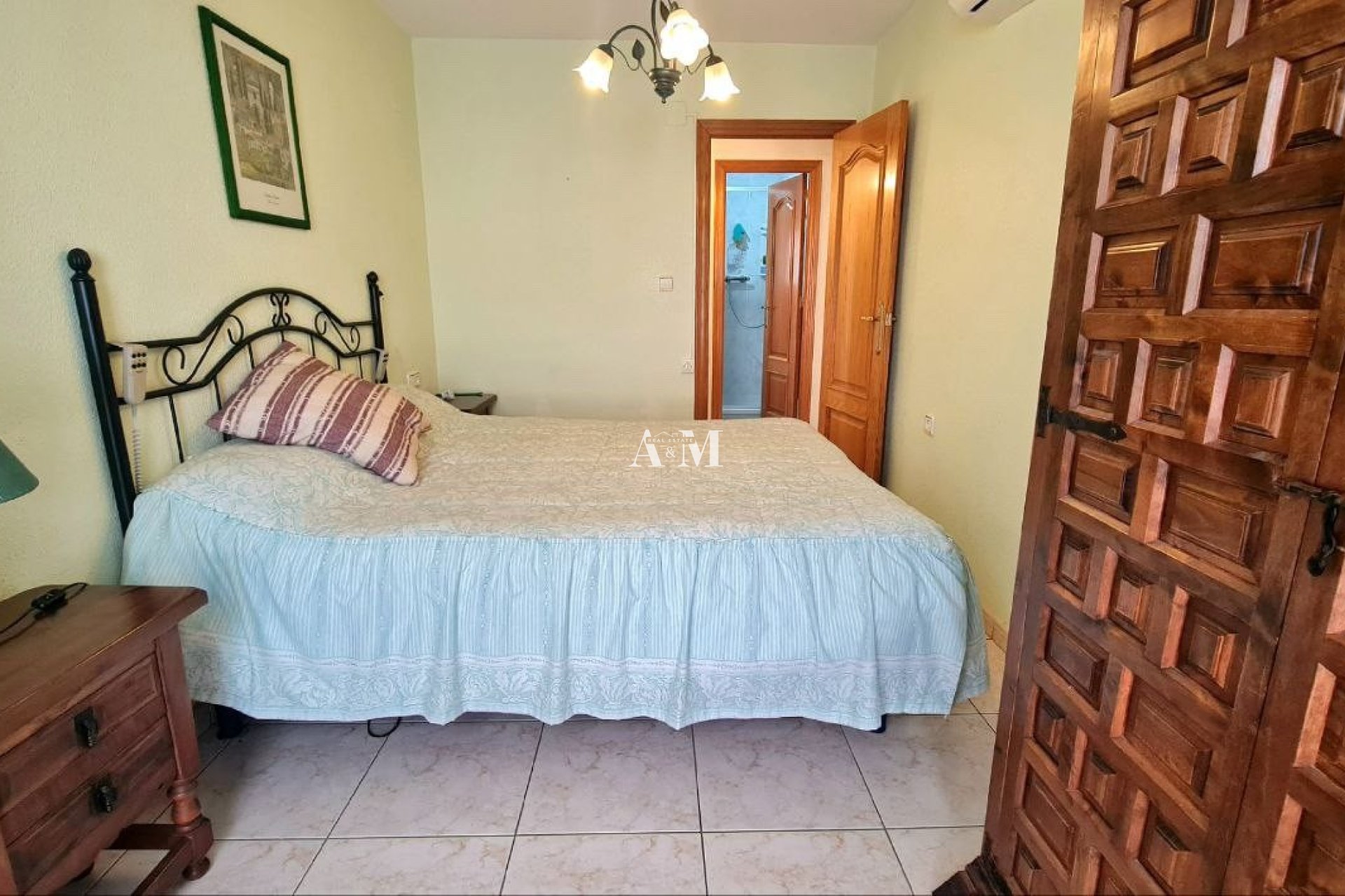 Alquiler a largo plazo - Apartamento / piso - Torrevieja - Playa de los Locos