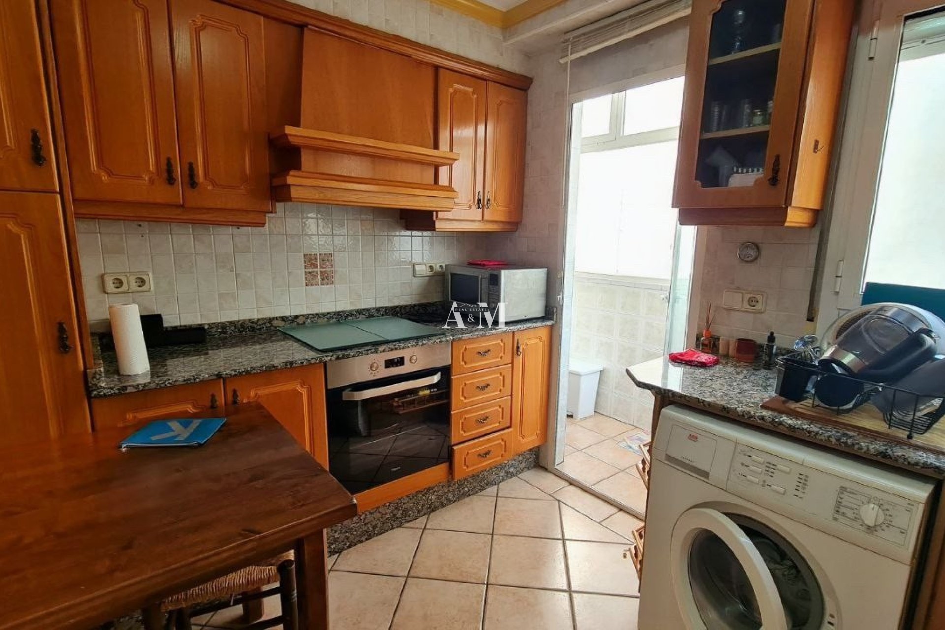 Alquiler a largo plazo - Apartamento / piso - Torrevieja - Playa de los Locos