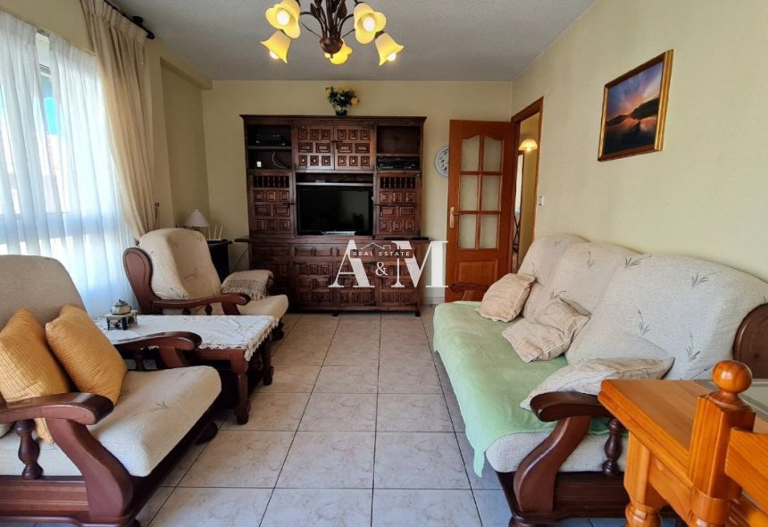 Alquiler a largo plazo - Apartamento / piso - Torrevieja - Playa de los Locos
