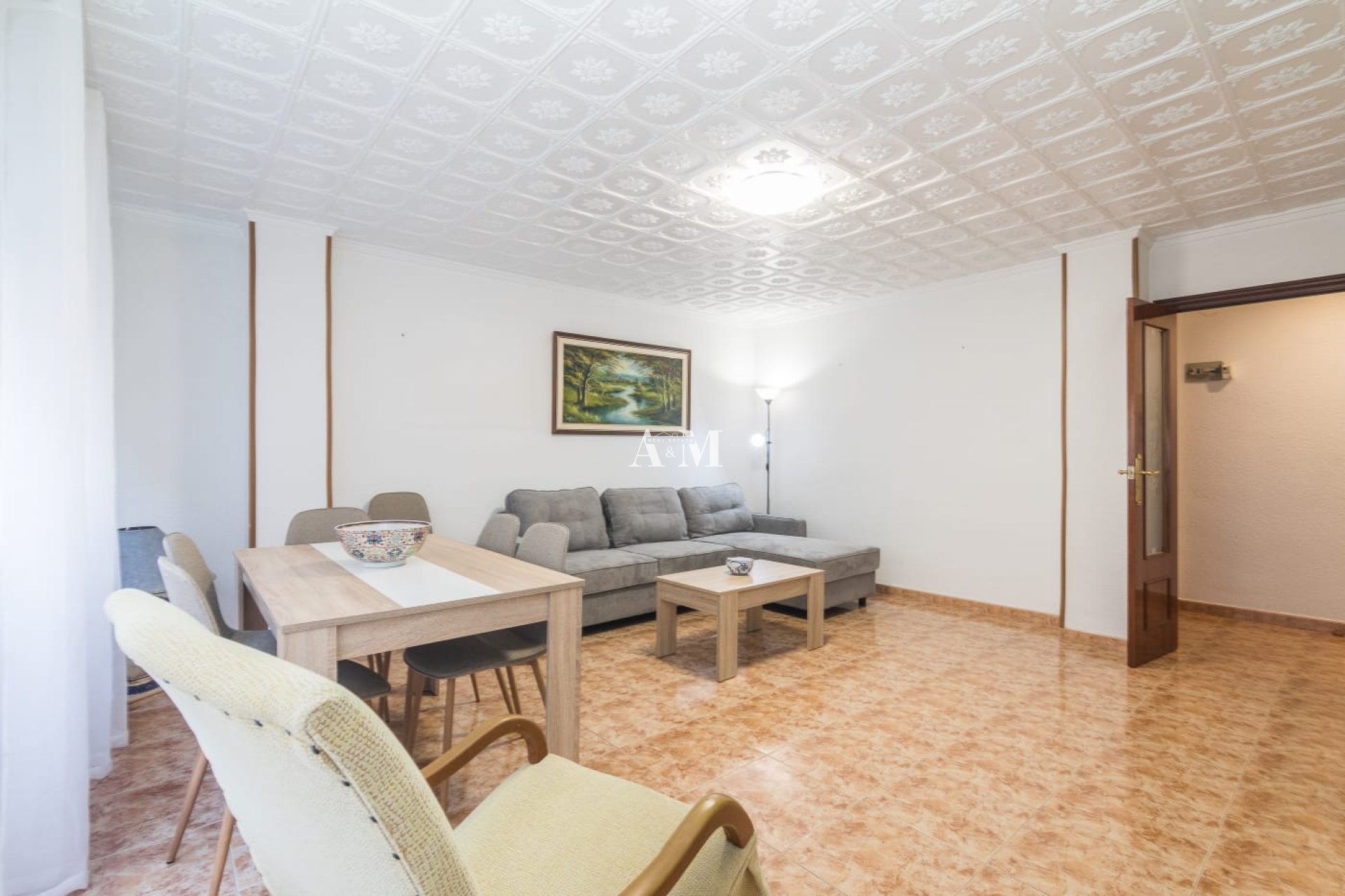 Alquiler a largo plazo - Apartamento / piso - Torrevieja - Playa de los Locos